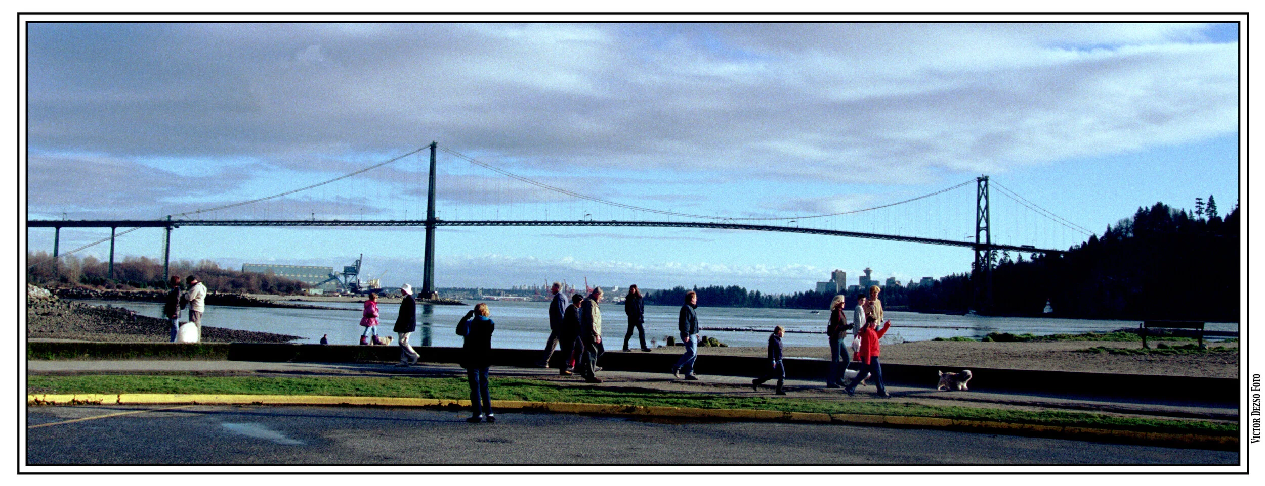 Lions Gate Br_Feb 03_2002_4x9s.jpg