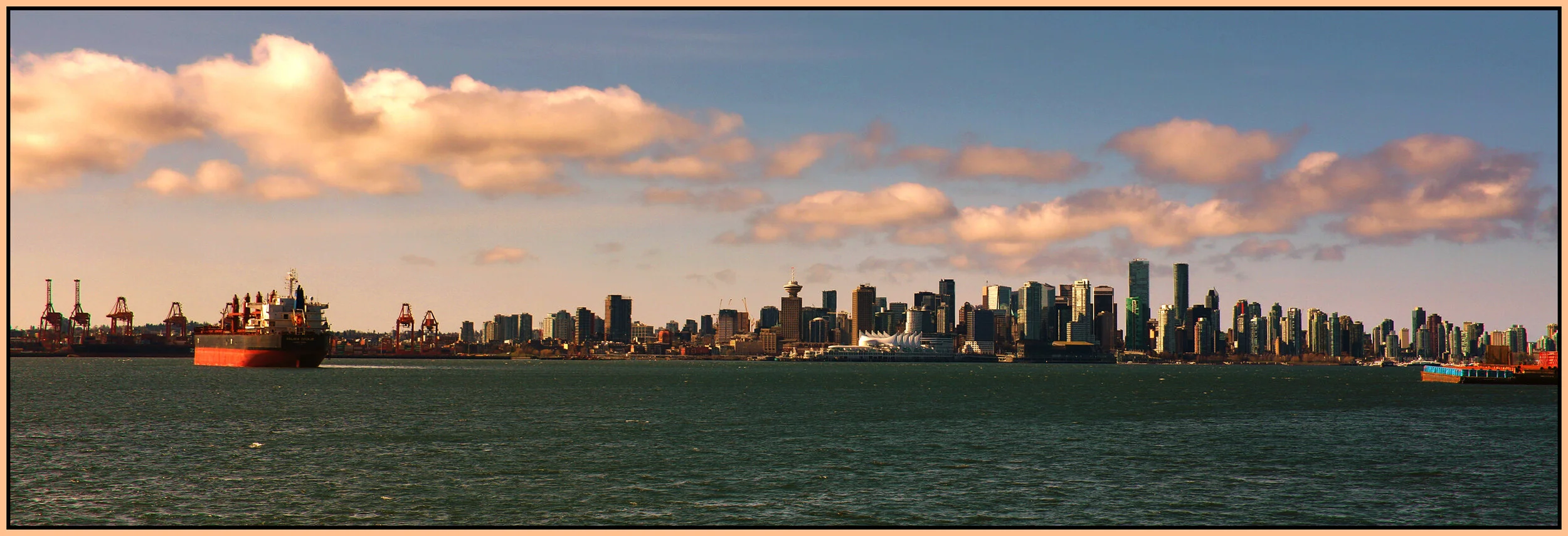 Vancouver from NVan_Apr 7_2020_HDR_F8340_F8328_4x12s.jpg