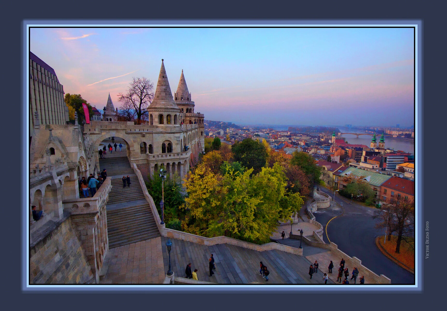 Buda Vár_Nov 5_2011_0975_1_peVibrClrs_Hypreal_4x6ss.jpg