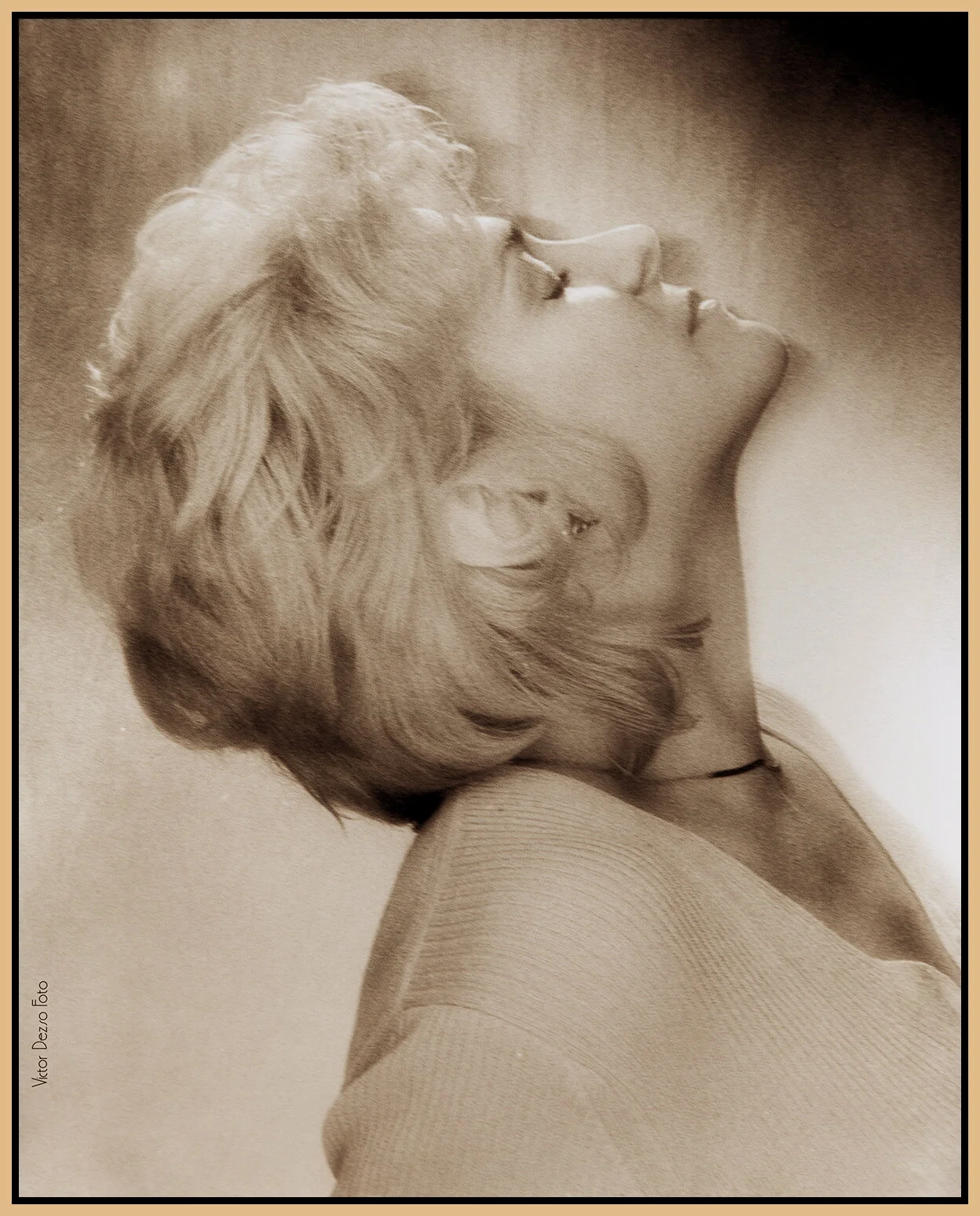 Gabriella Martinelli_8067_peSepia_4x5s.jpg
