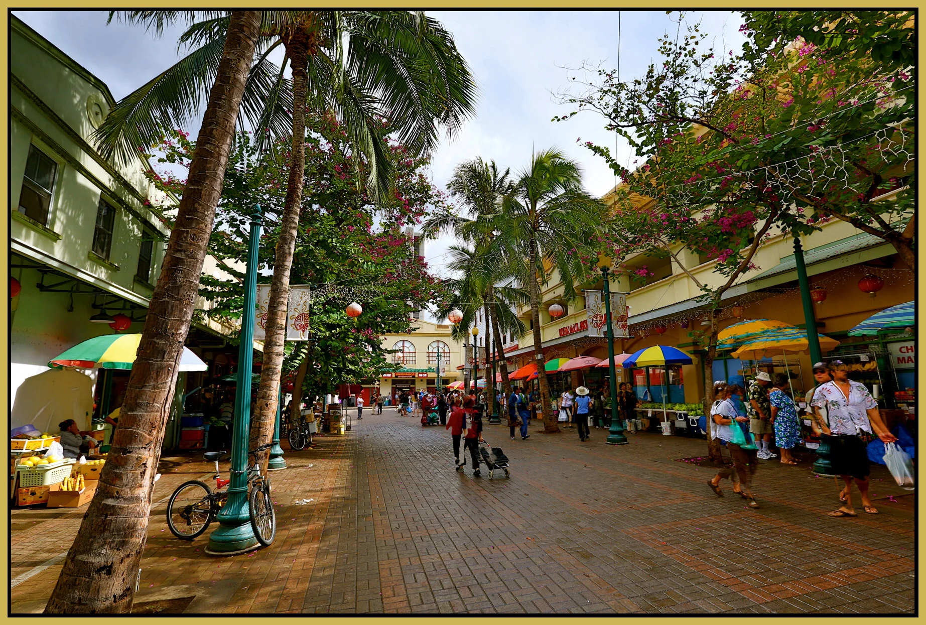 Hawaii Chinatown_Nov 17 2012_HDR_C9601e_4x6s.jpg