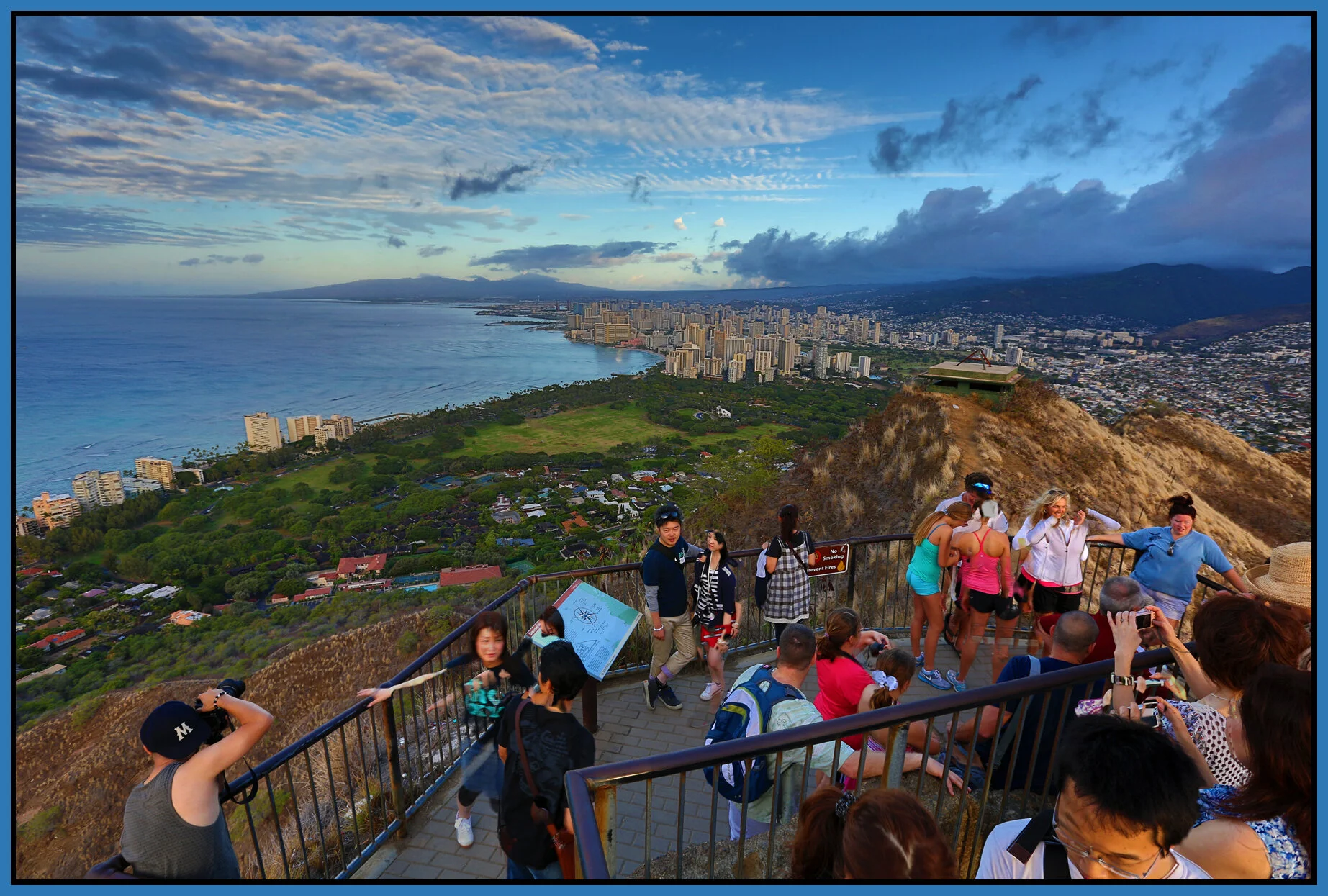 Hawaii_Nov 18_2012_HDR_C1326_4x6s.jpg