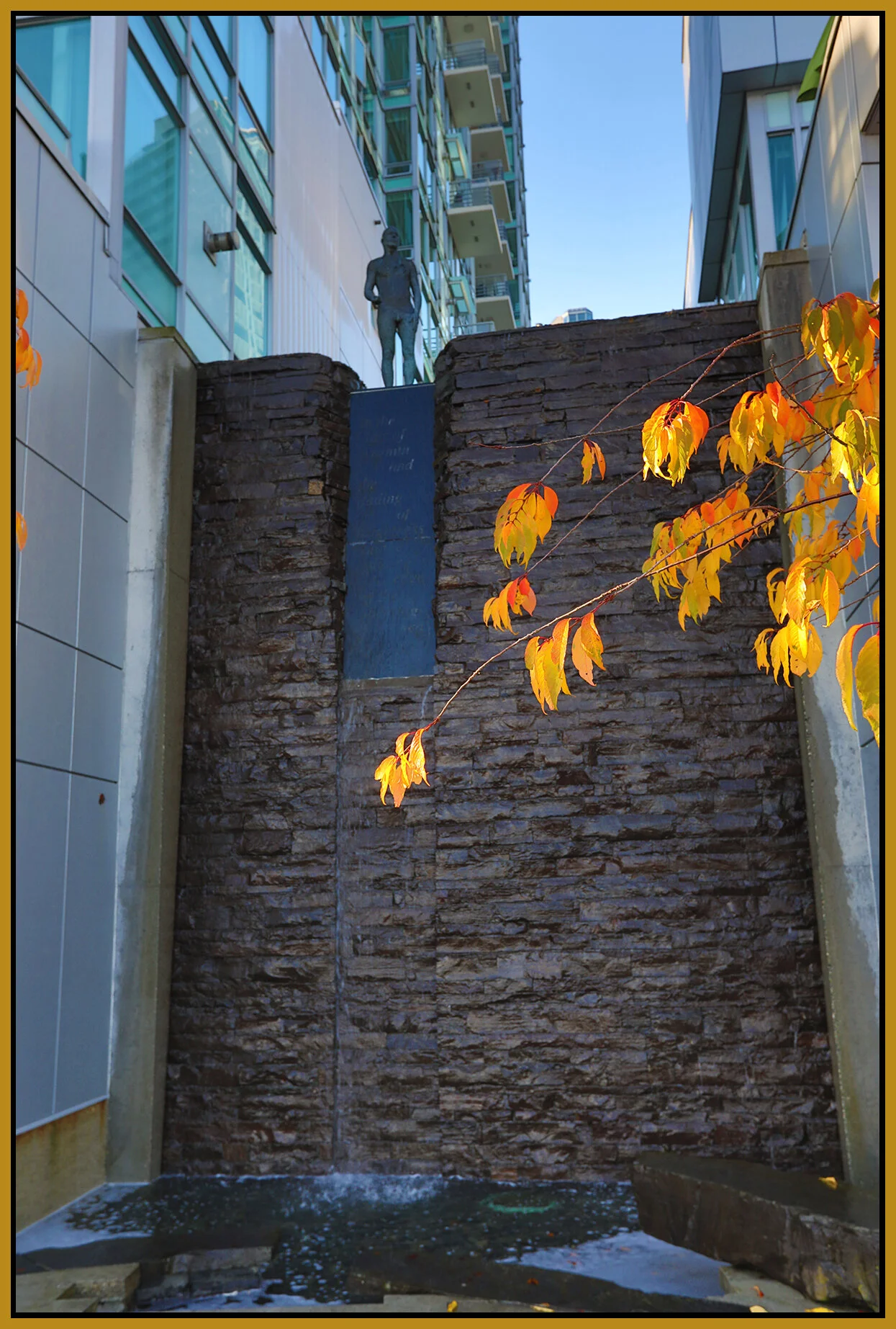 Coal Harbour Art_Oct 21_2018_HDR_D0357_4x6s.jpg