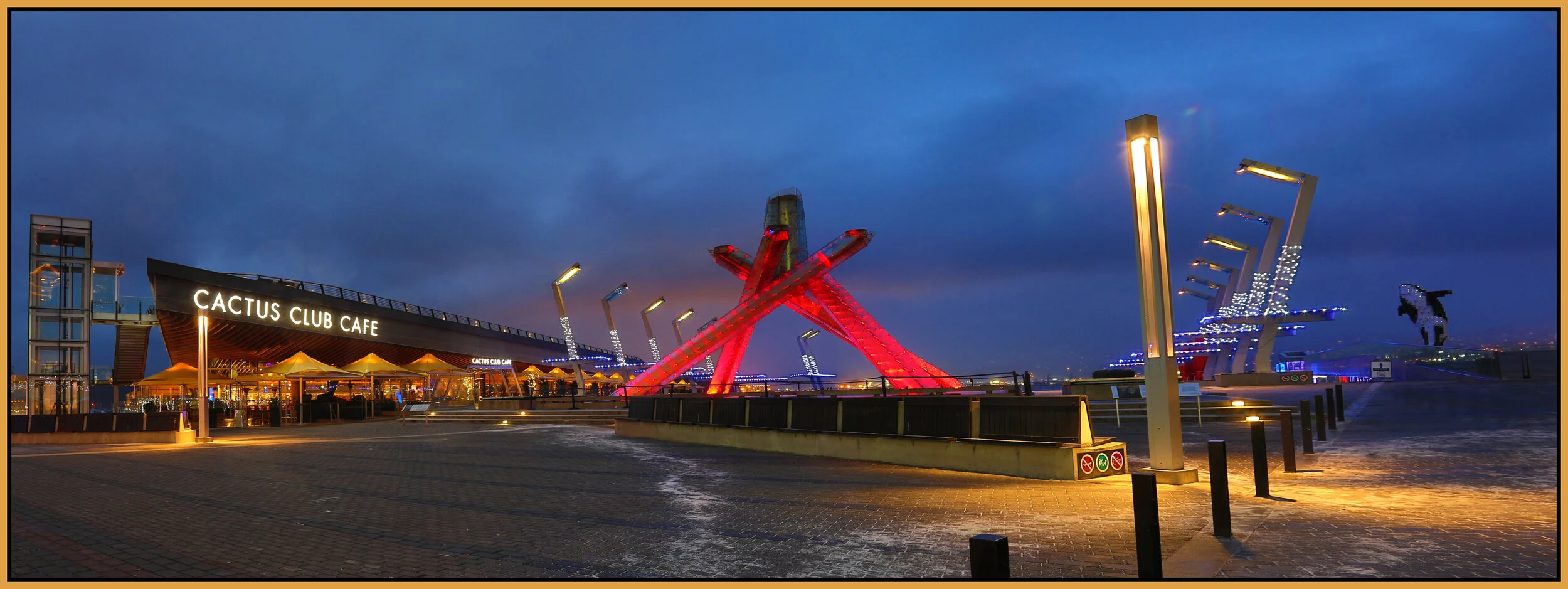 Jack Poole Pl_Dec 9_2013_HDR_Pan_D2333_4x11s.jpg