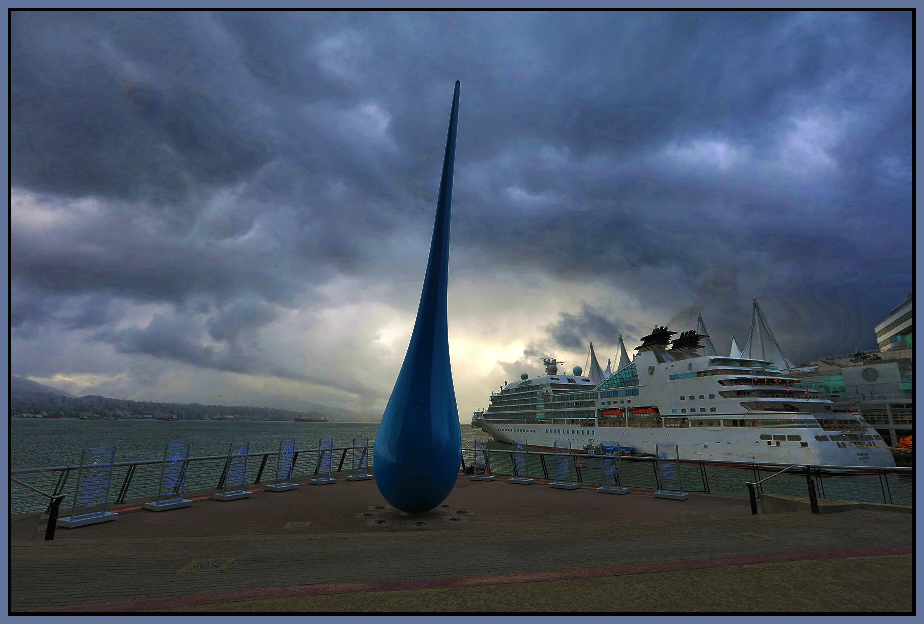 The Drop Coal Harbour_Jun 7_2019_HDR_E8798_peDehaze_4x6s.jpg