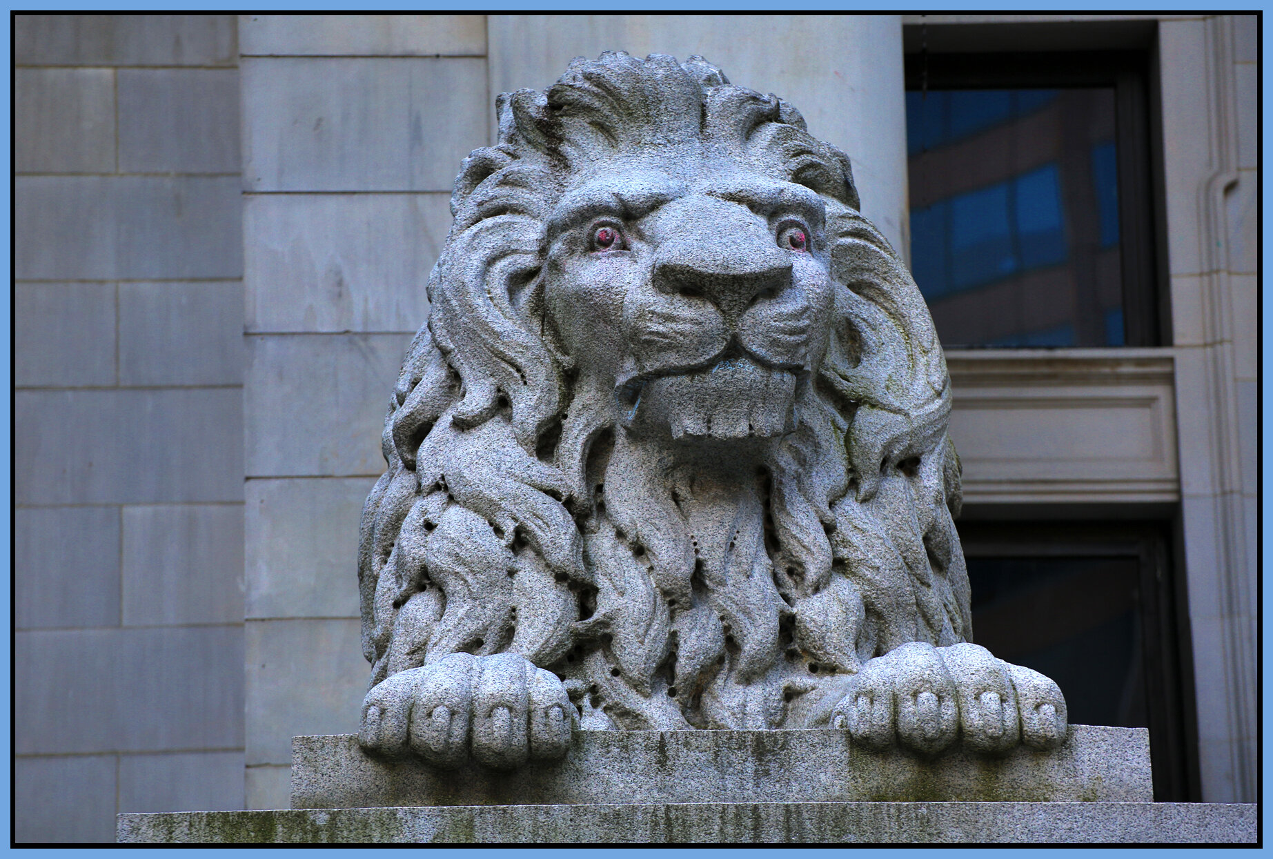 Art Gallery Lion_Sep 5_2014_HDR_F8175_4x6s.jpg