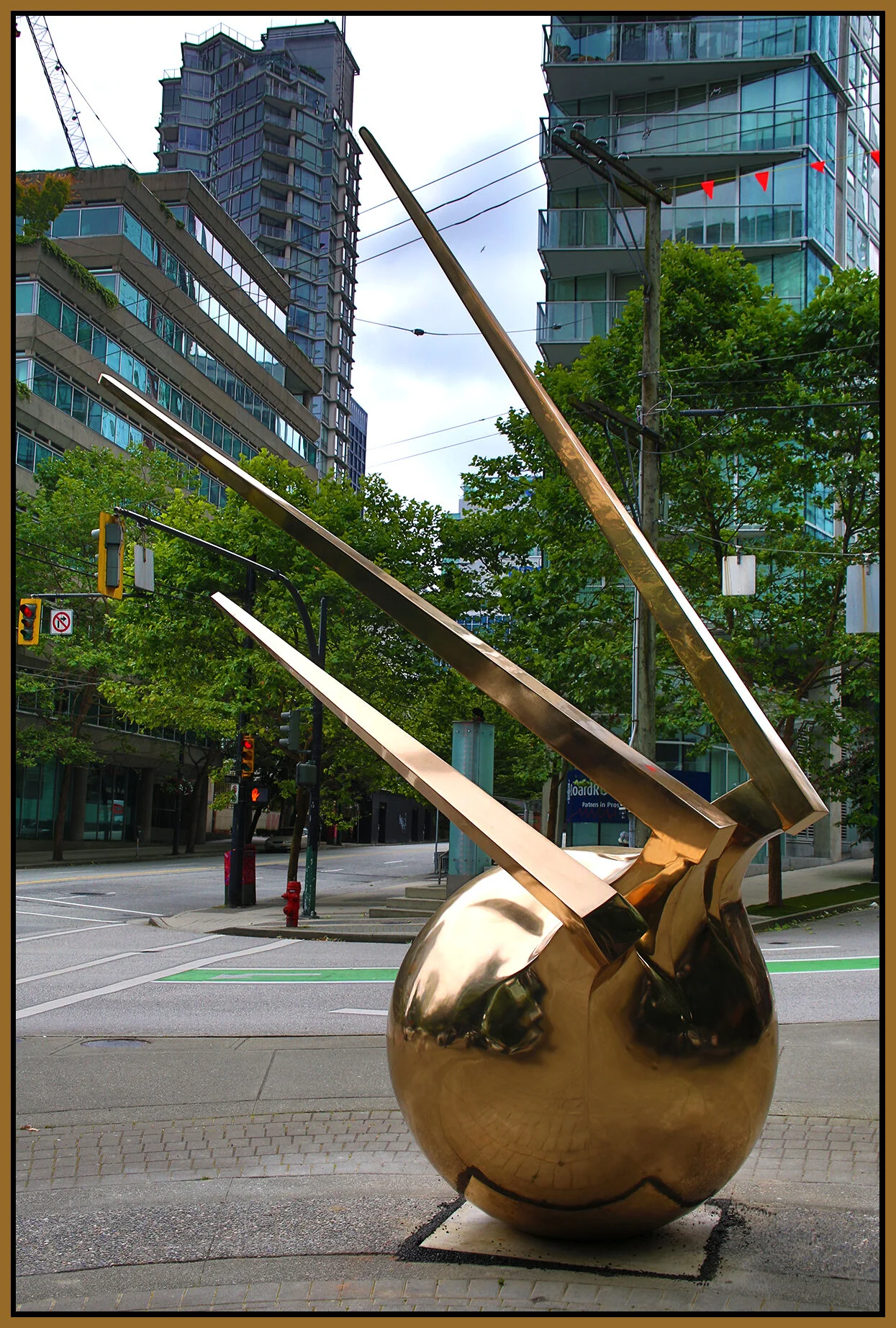Art on Pender St_Jul 24_2020_HDR_3B9409_4x6s.jpg