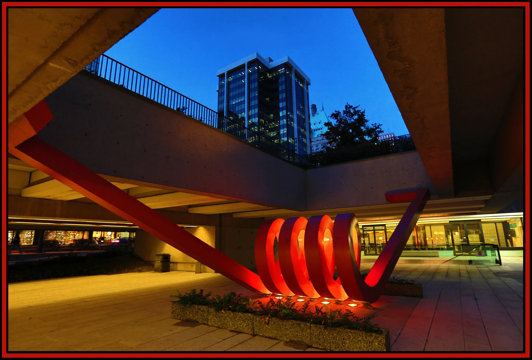 Robson Sq Art_Oct 5_2015_HDR_H3287_4x6s.jpg