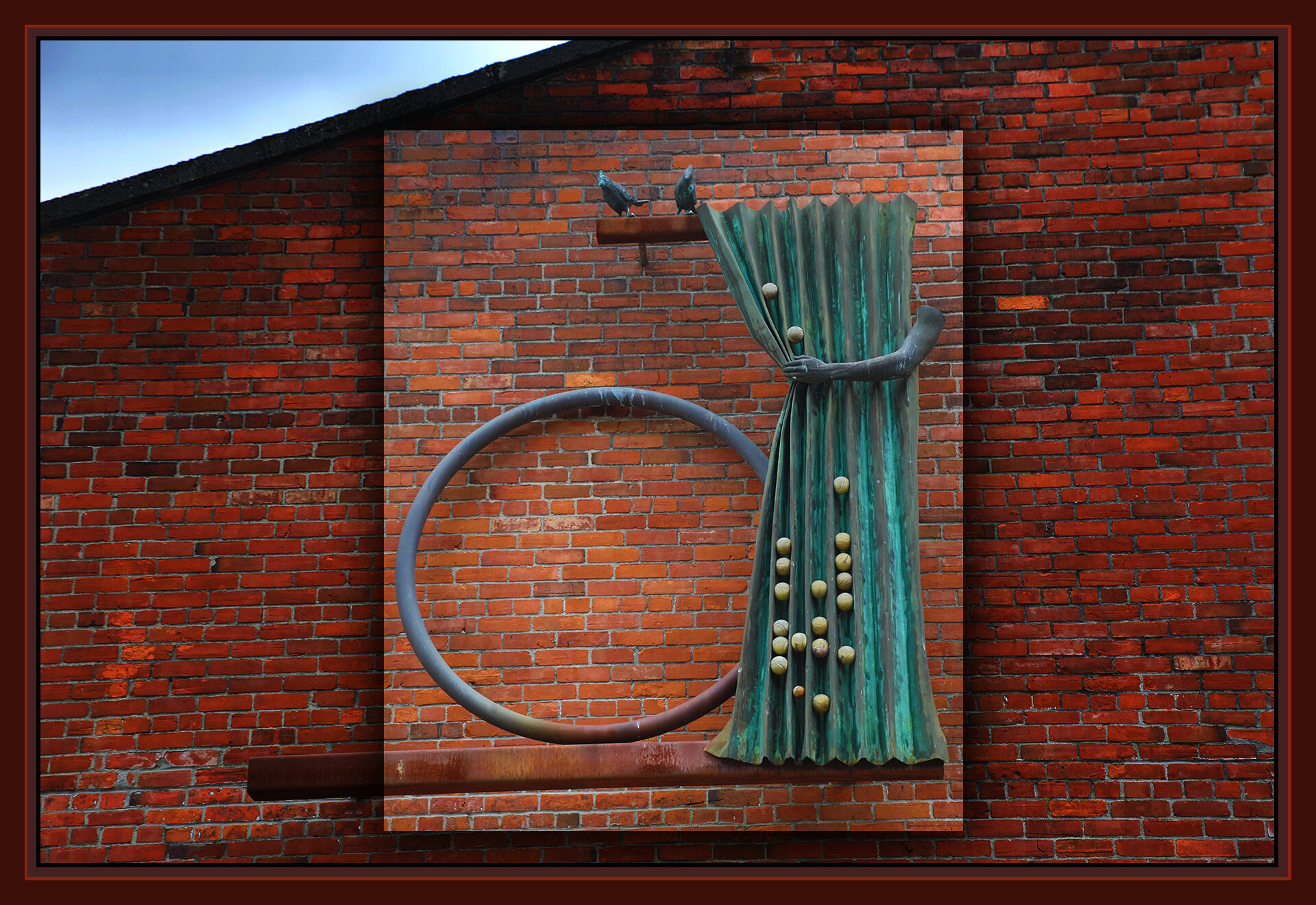 Yaletown Roundhouse Art_Nov 5_2019_HDR_F1860_4x6_1s.jpg