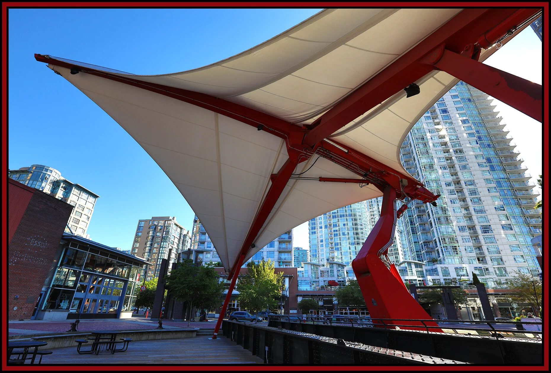Yaletown_Jun 19_2019_HDR_E2388_4x6s.jpg
