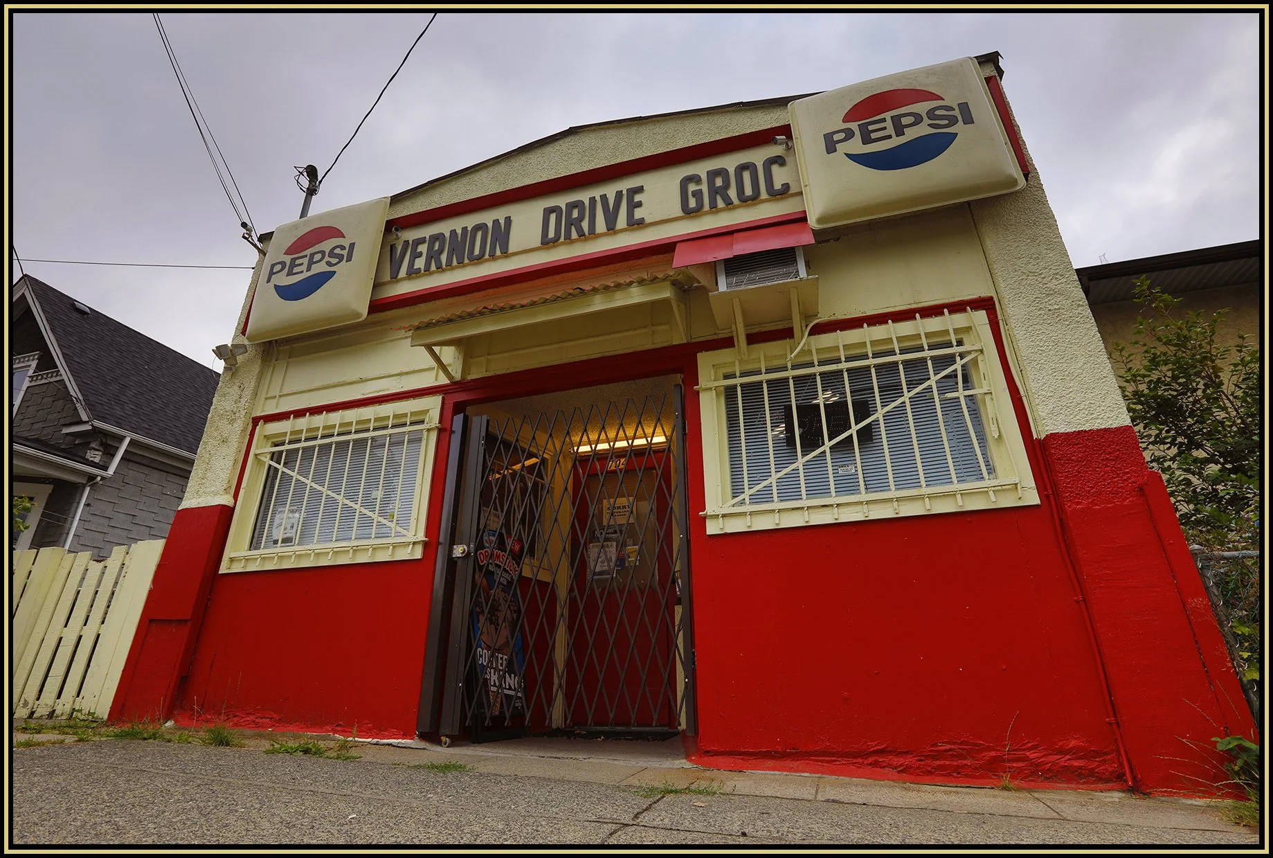 704 Vernon Drive Groc_Aug 8_2020_HDR_4F8925_4x6s.jpg