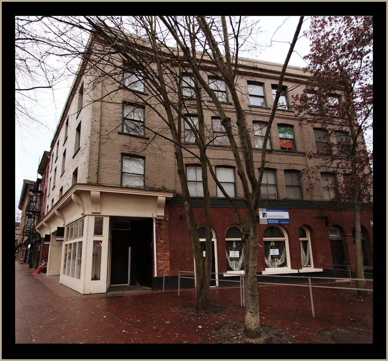 Gastown_Dec 21_2010_Pan_6019_4x4s.jpg