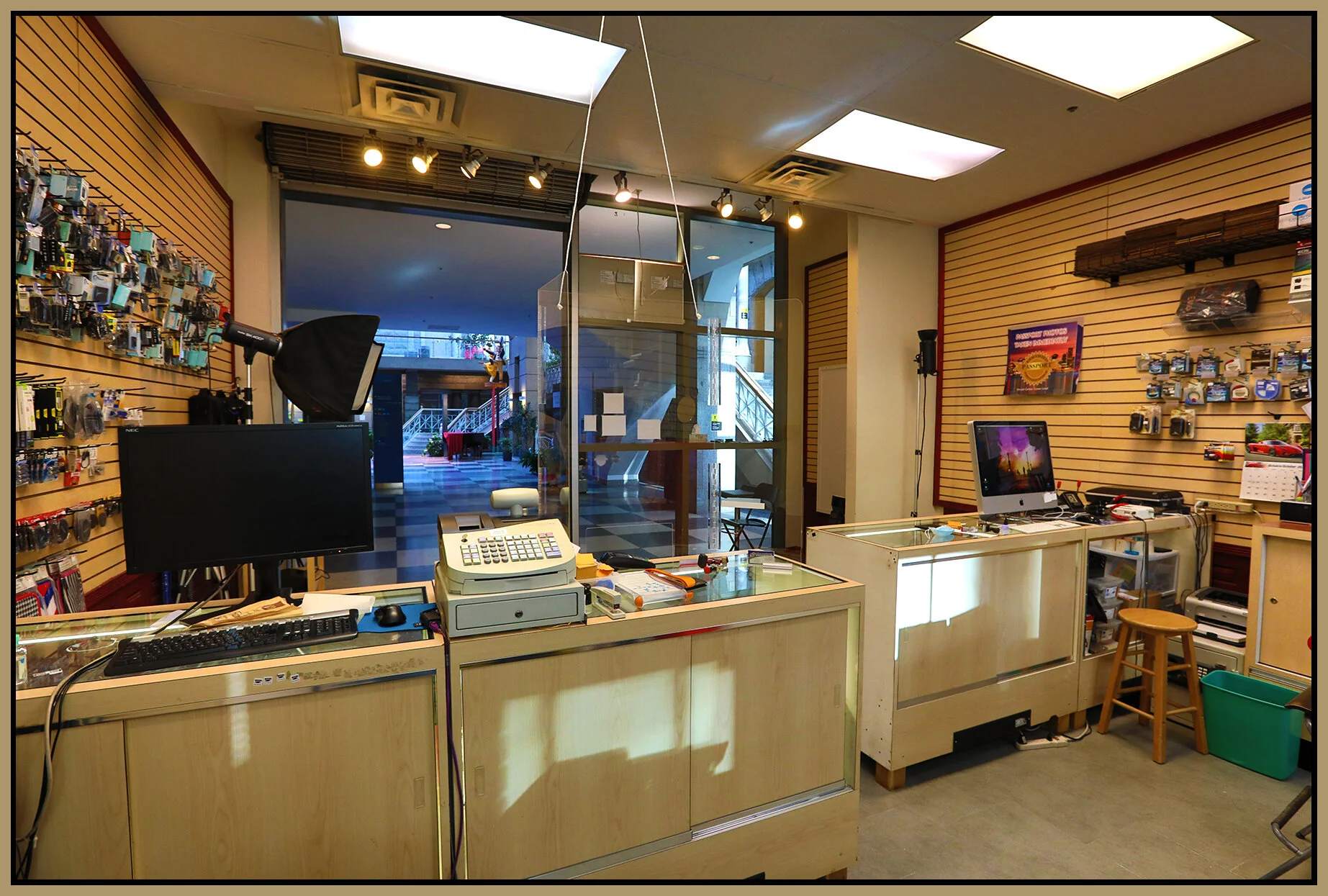 Gastownphoto in Sinclair Ctr_Oct 24_2020_HDR_4G9783_4x6s.jpg