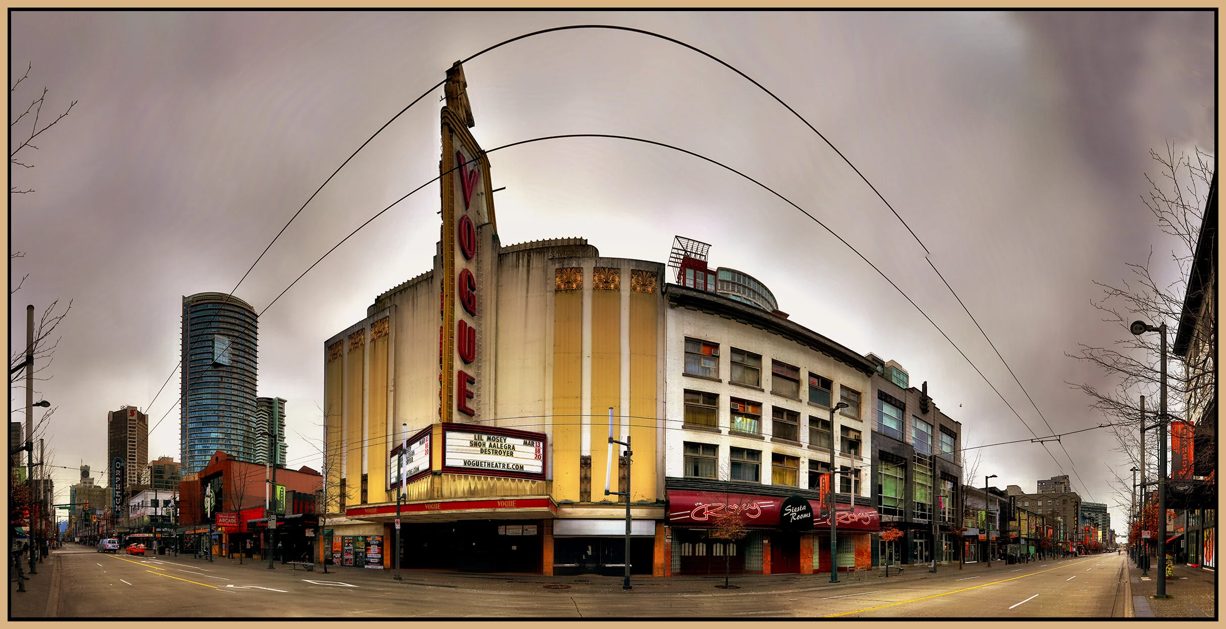 922 Gr Mall 180_Mar 17_2020_HDR_Pan_F1739_peHdr2013_1_peNatB_4x8s.jpg
