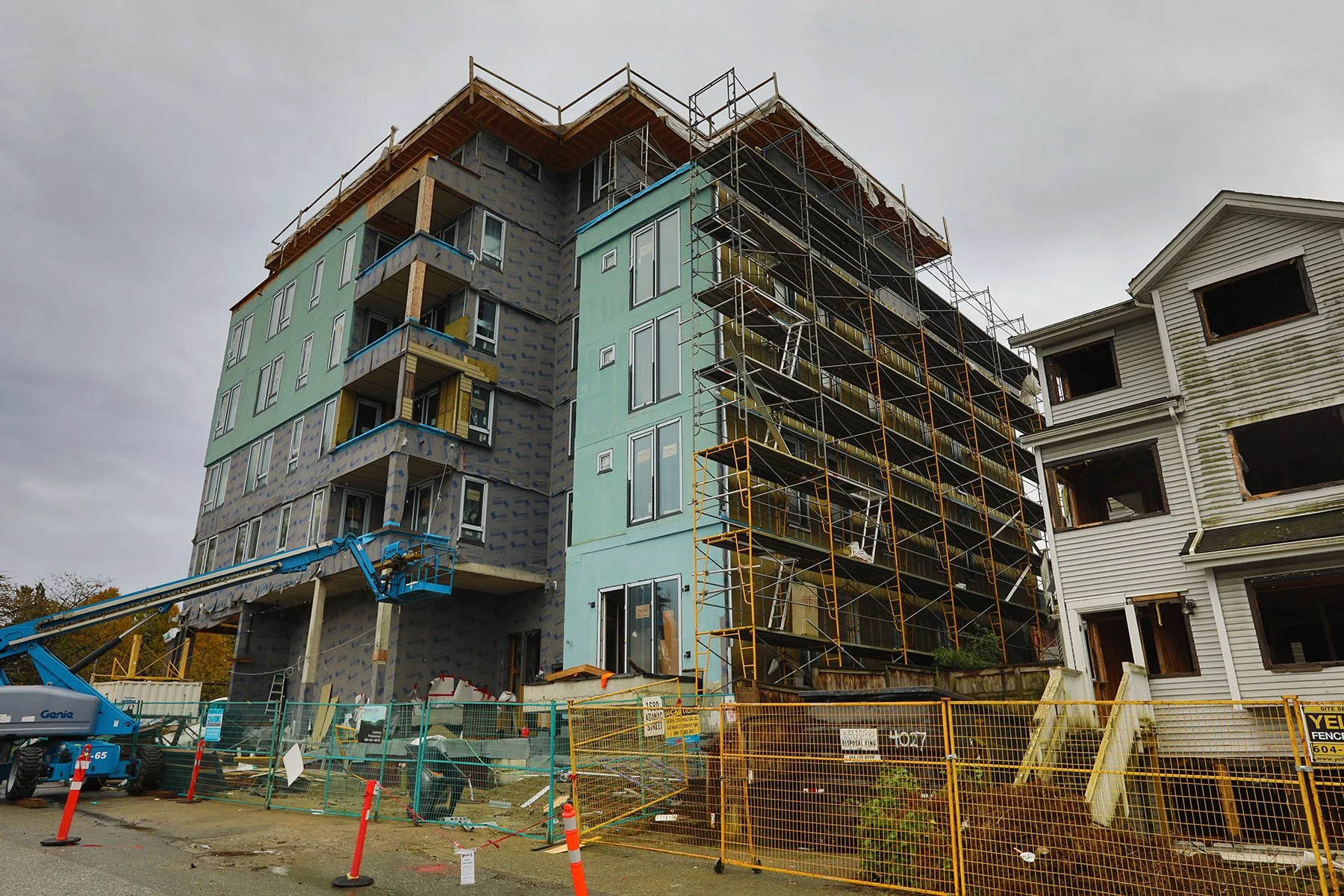 1690 Adanac Const_Oct 27_2024_HDR_5E3659_4x6.jpg