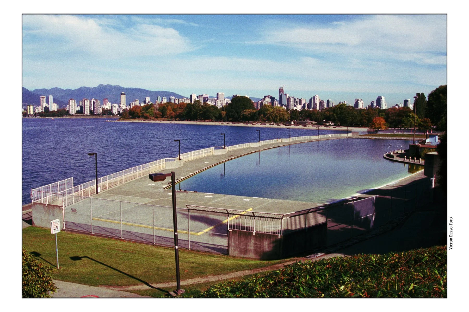 Kits pool_Oct 8_2000_4x6.jpg
