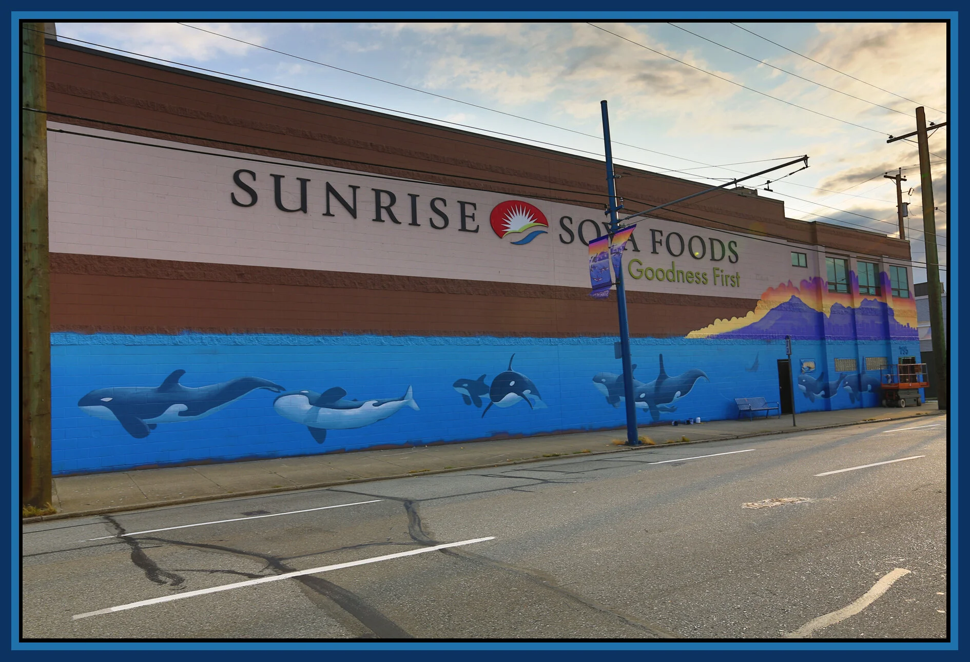 Sunrise Mural_Jul 27_2012_HDR_C3501_4x6s.jpg