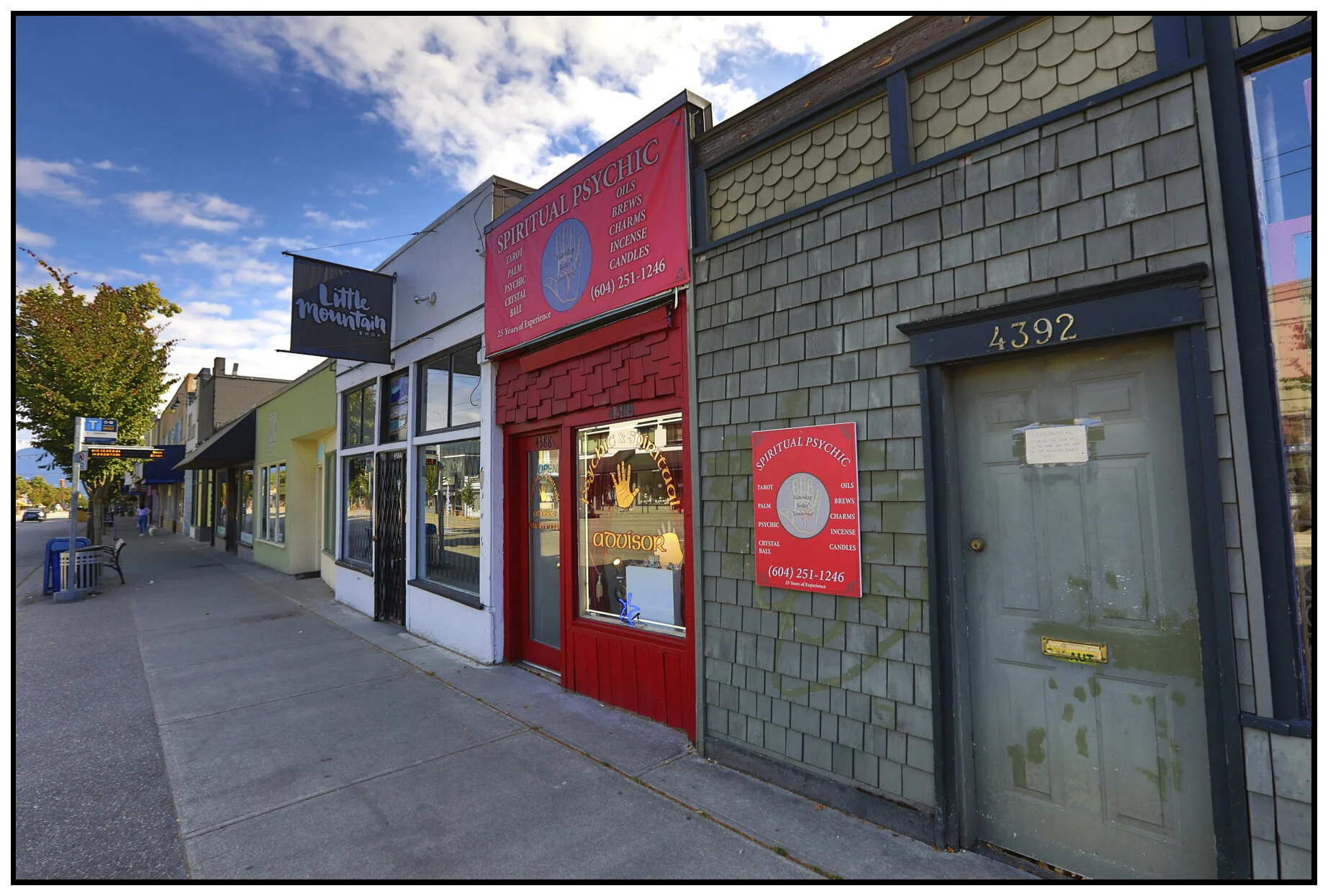4392 Main St_Jul 30_2017_HDR_B3633_4x6s.jpg