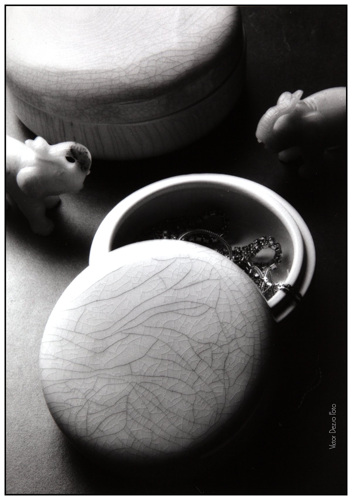 Great Canadian Stoneware Items_9133_4x6.jpg