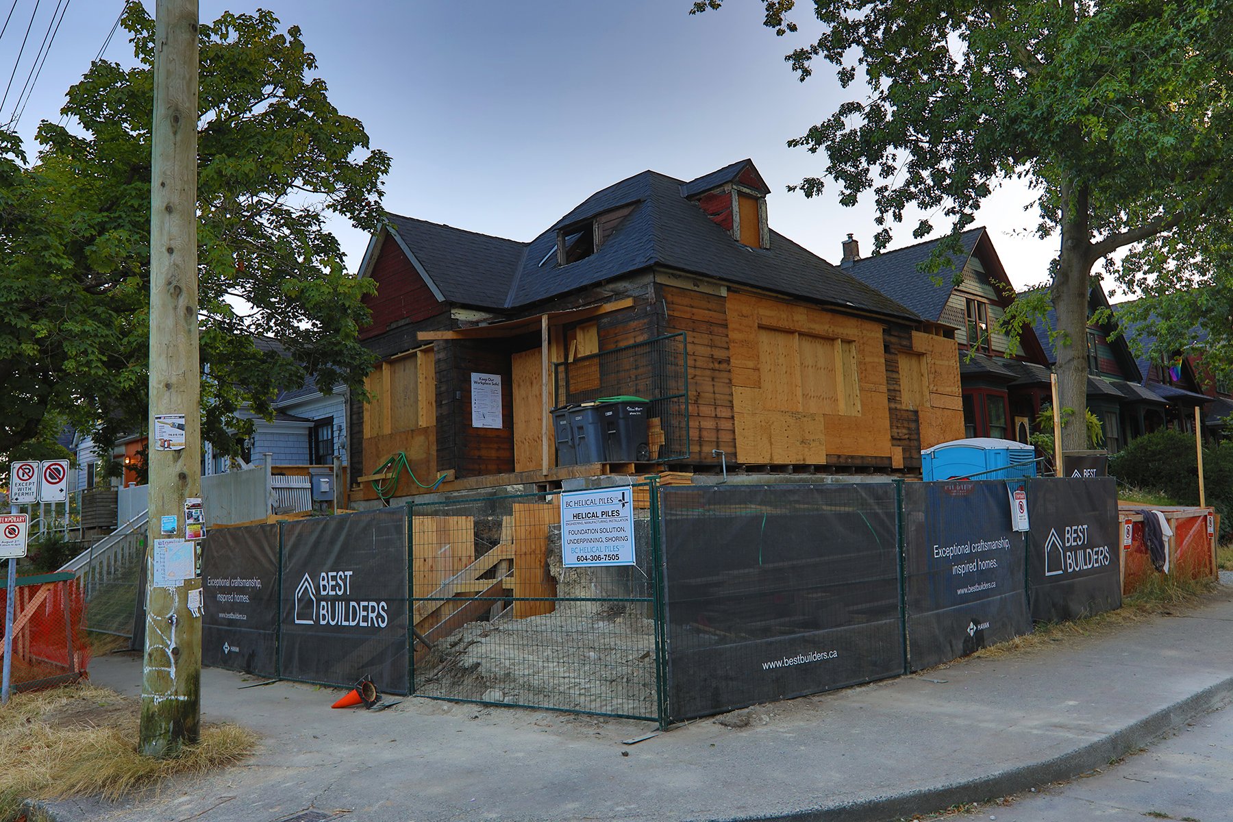 703 Heatley Const_Aug 1_2022_HDR_5B4899_4x6.jpg