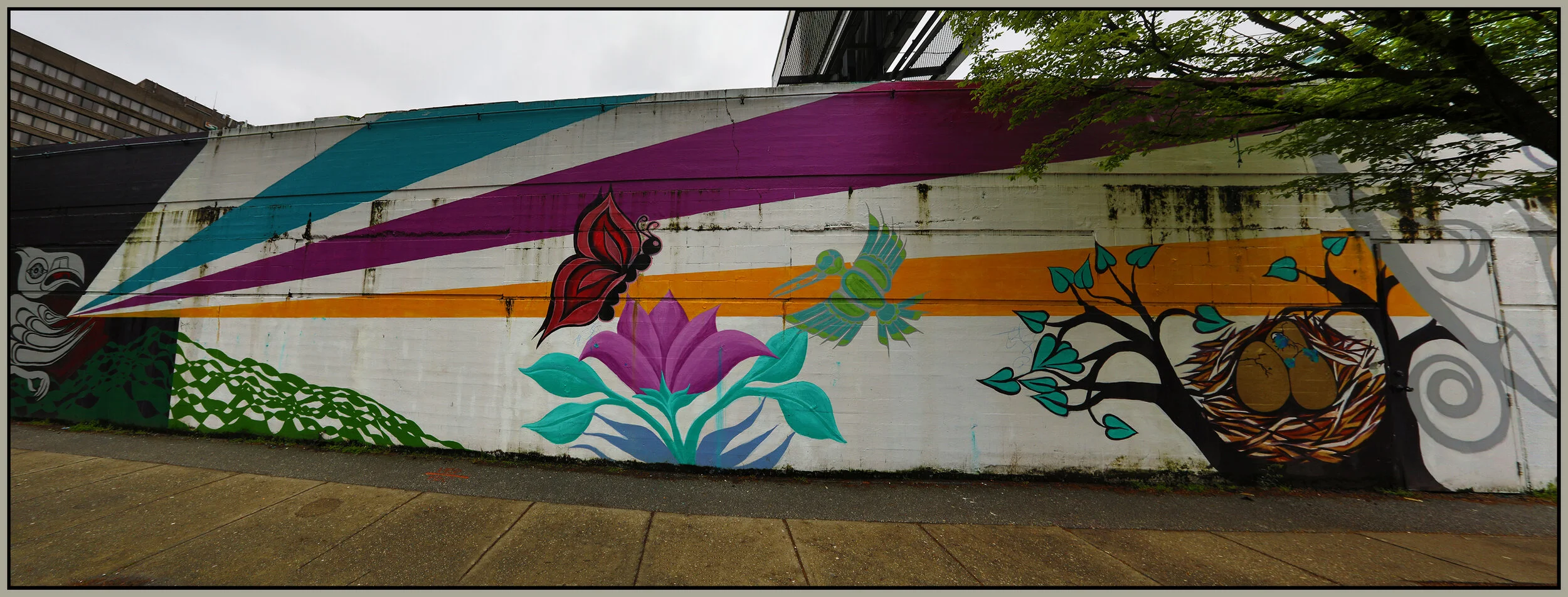Beatty St Mural_Apr 23_2019_HDR__Pan_E3372_4x10s.jpg