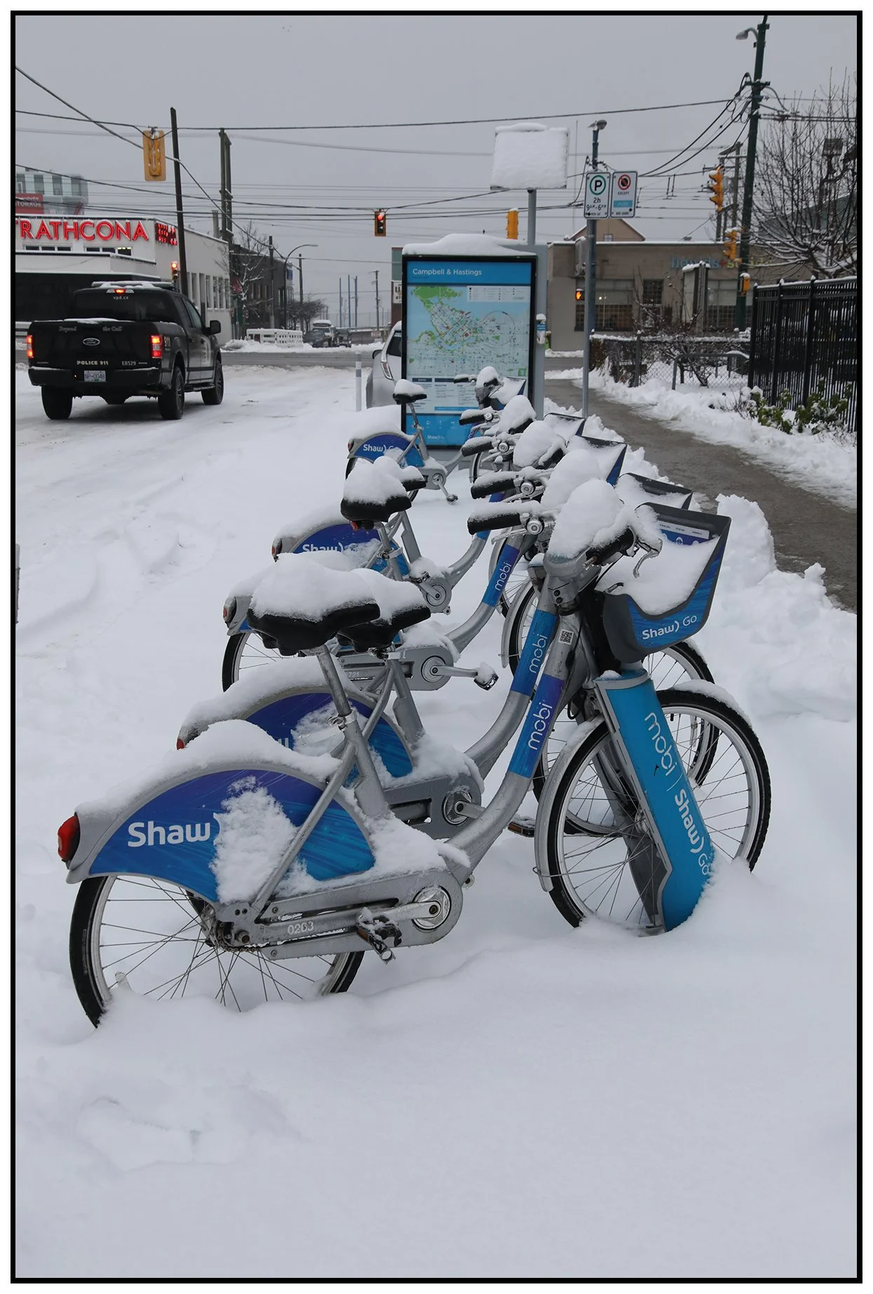 Modi Bikes in Snow_Jan 6_2022_4G5981_4x6s.jpg