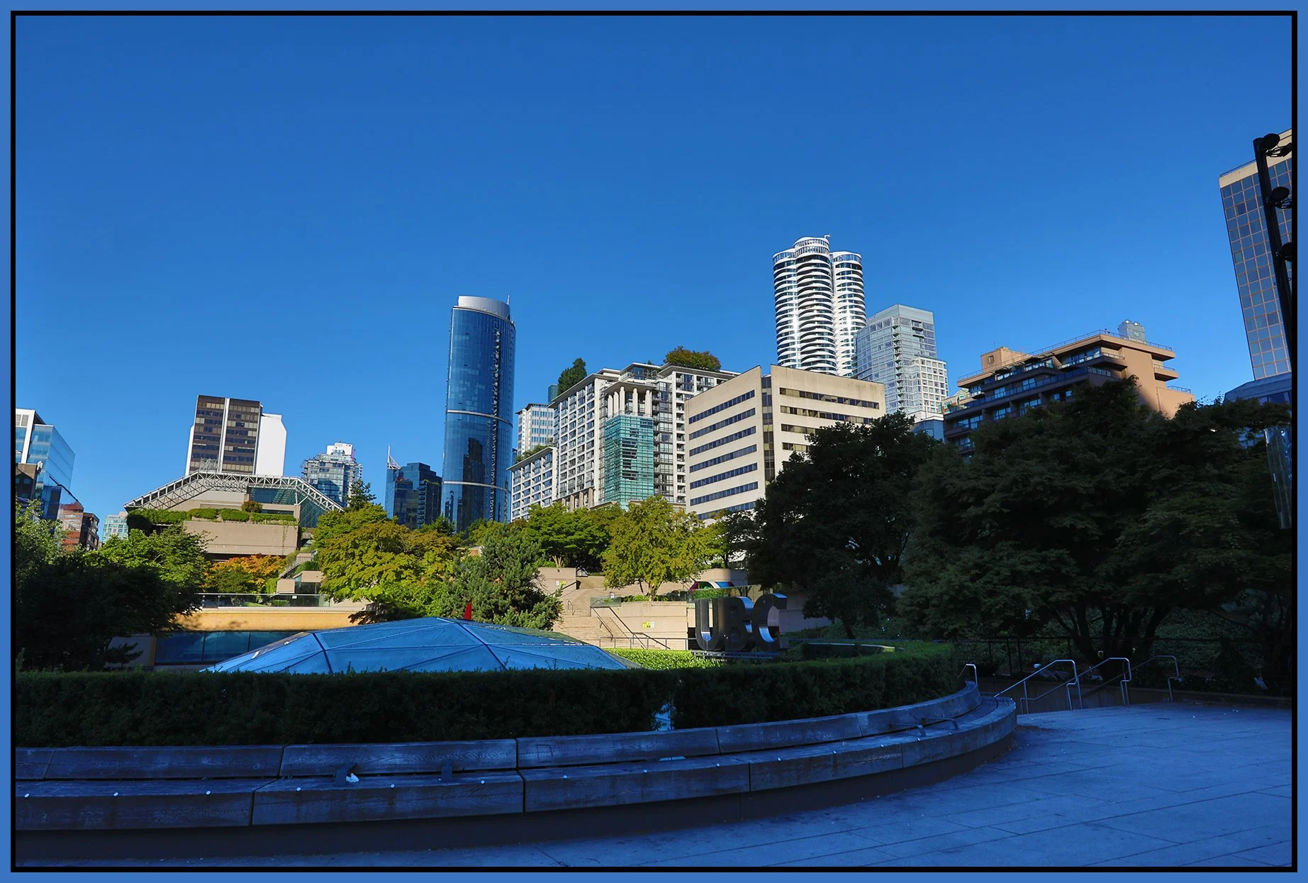 Robson Square LkgS_Jun 29_2025_HDR_4J7413_4x6s.jpg