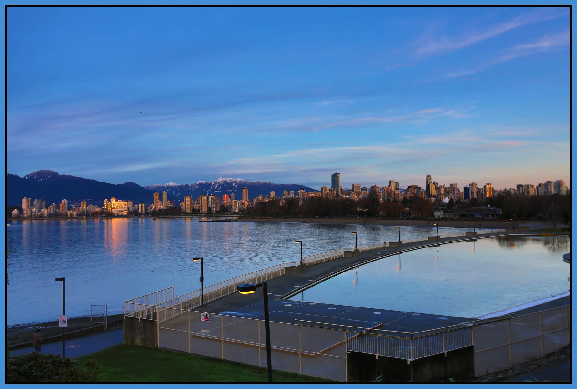 Kits Pool_Jan 2_2013_HDR_C8711_4x6s.jpg