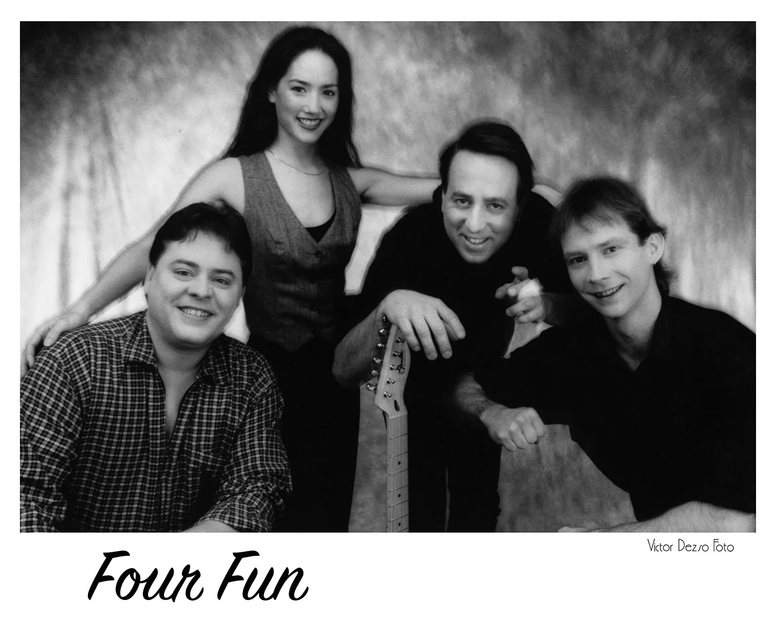 Four Fun_3135_4x5.jpg