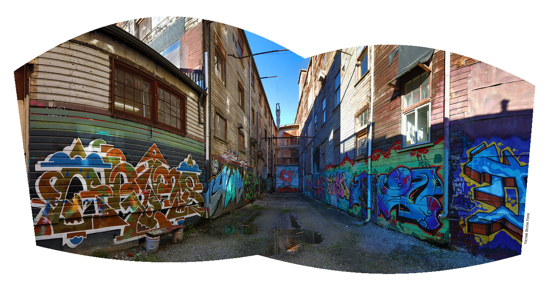 1000 Parker Alley Graffiti_Feb 20_2019_HDR_Pan_E1900_4x8s.jpg