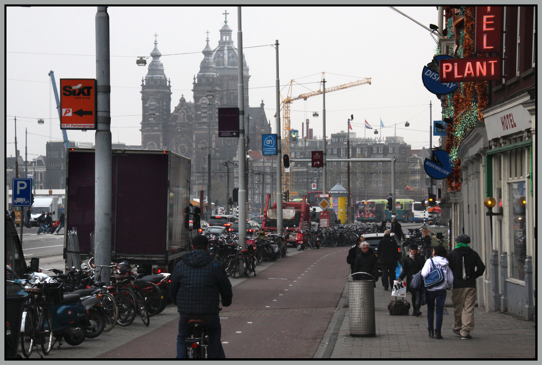 Amsterdam_Nov 8_2011_6689_4x6s.jpg