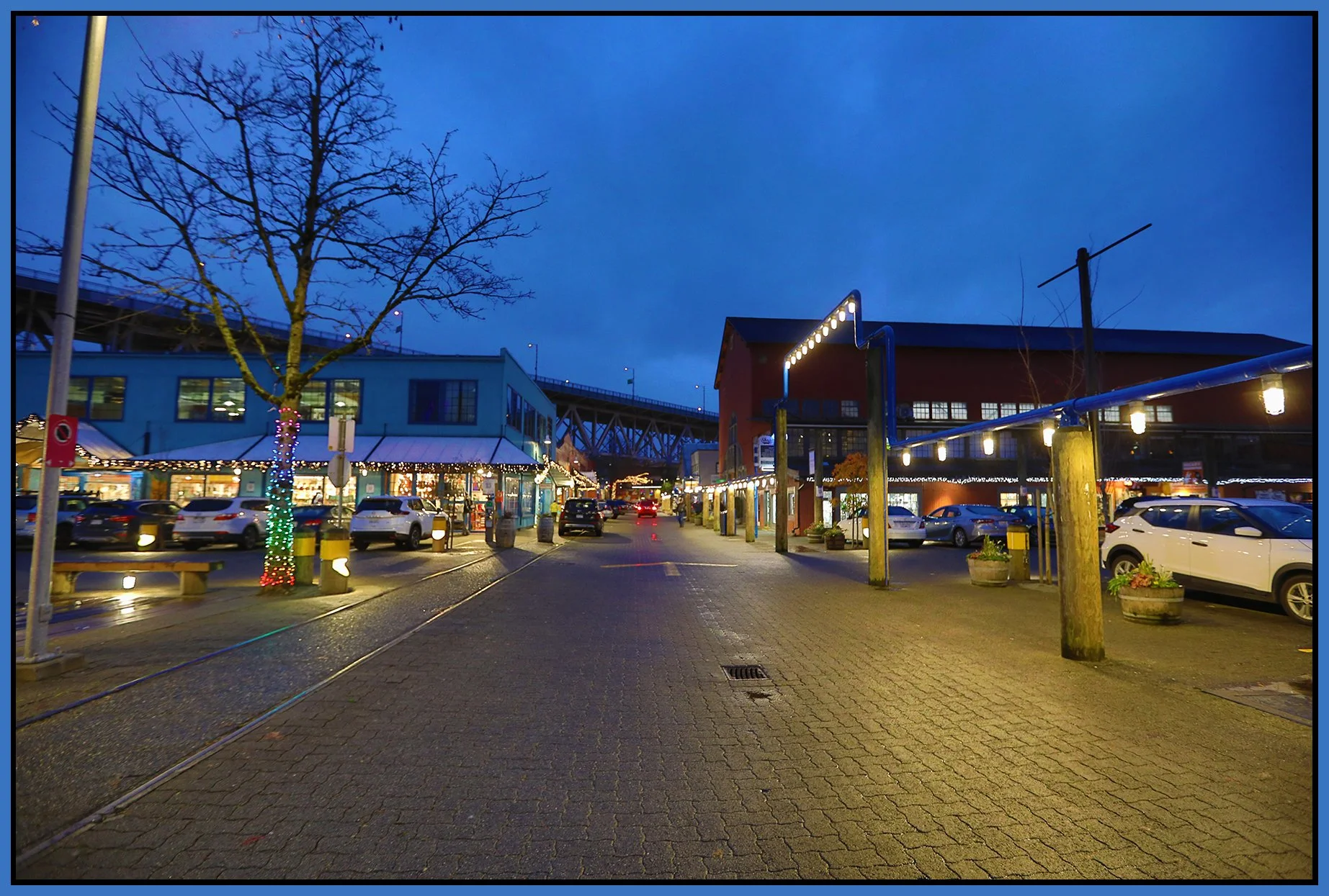 Granville Island_Nov 24_2024_HDR_5E5700_4x6s.jpg
