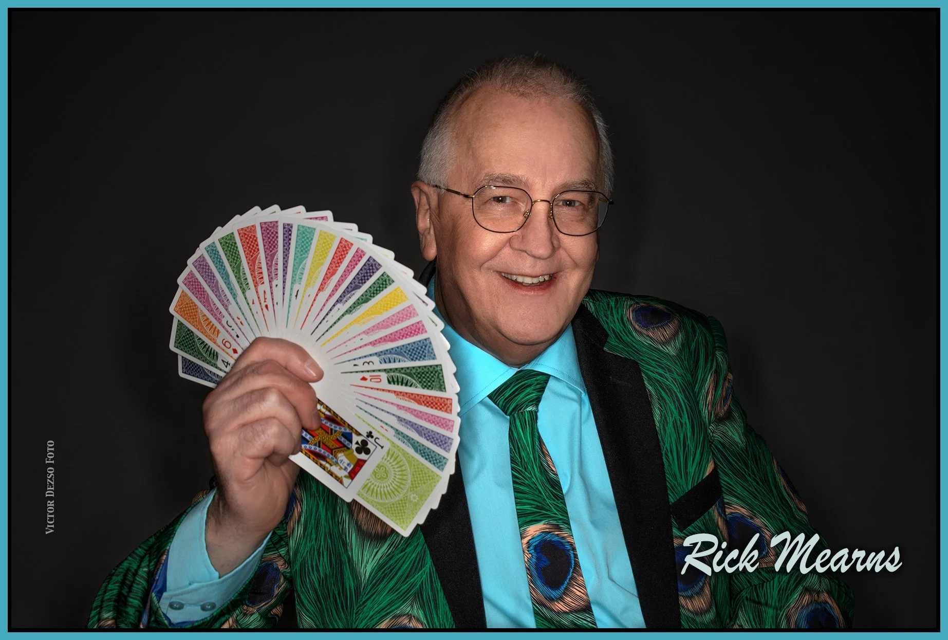 Rick Mearns with Cards_Jan 12_2025_4J5552_pp_4x6ss.jpg