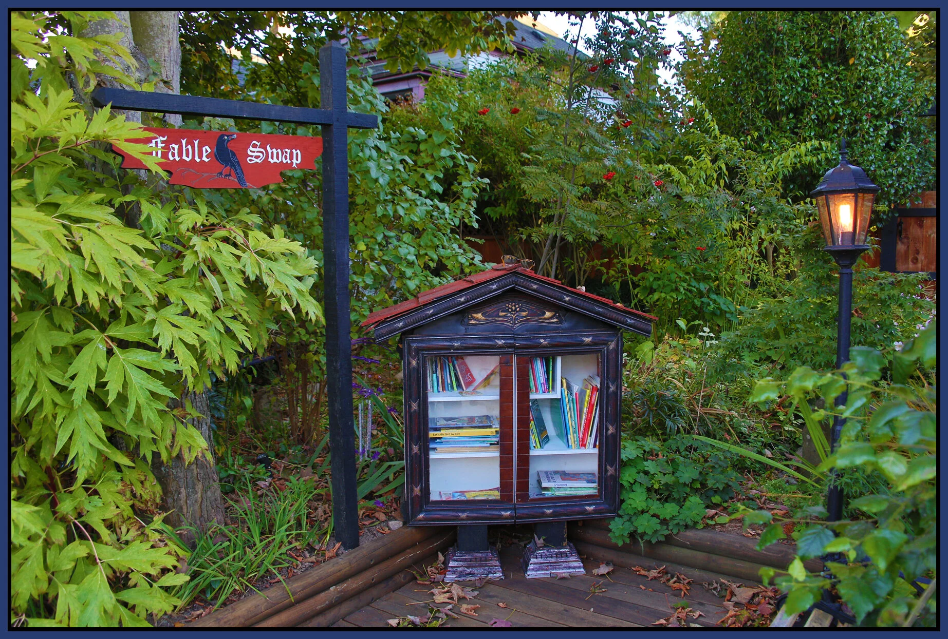 Fable Swap Books on Dundas_Oct 2_2016_HDR_L0538_4x6s.jpg