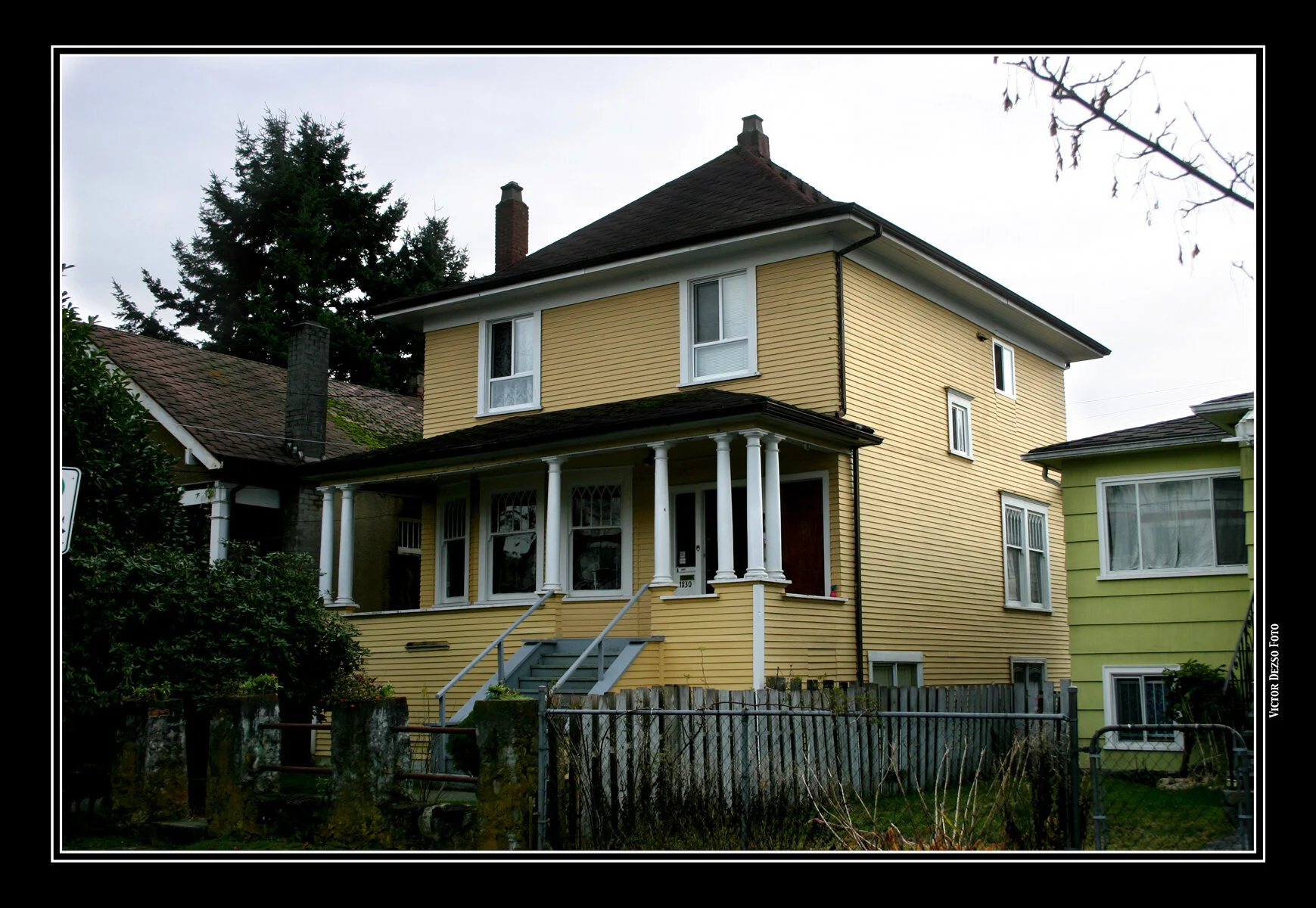 1830 E 11th_2726_4x6s.jpg