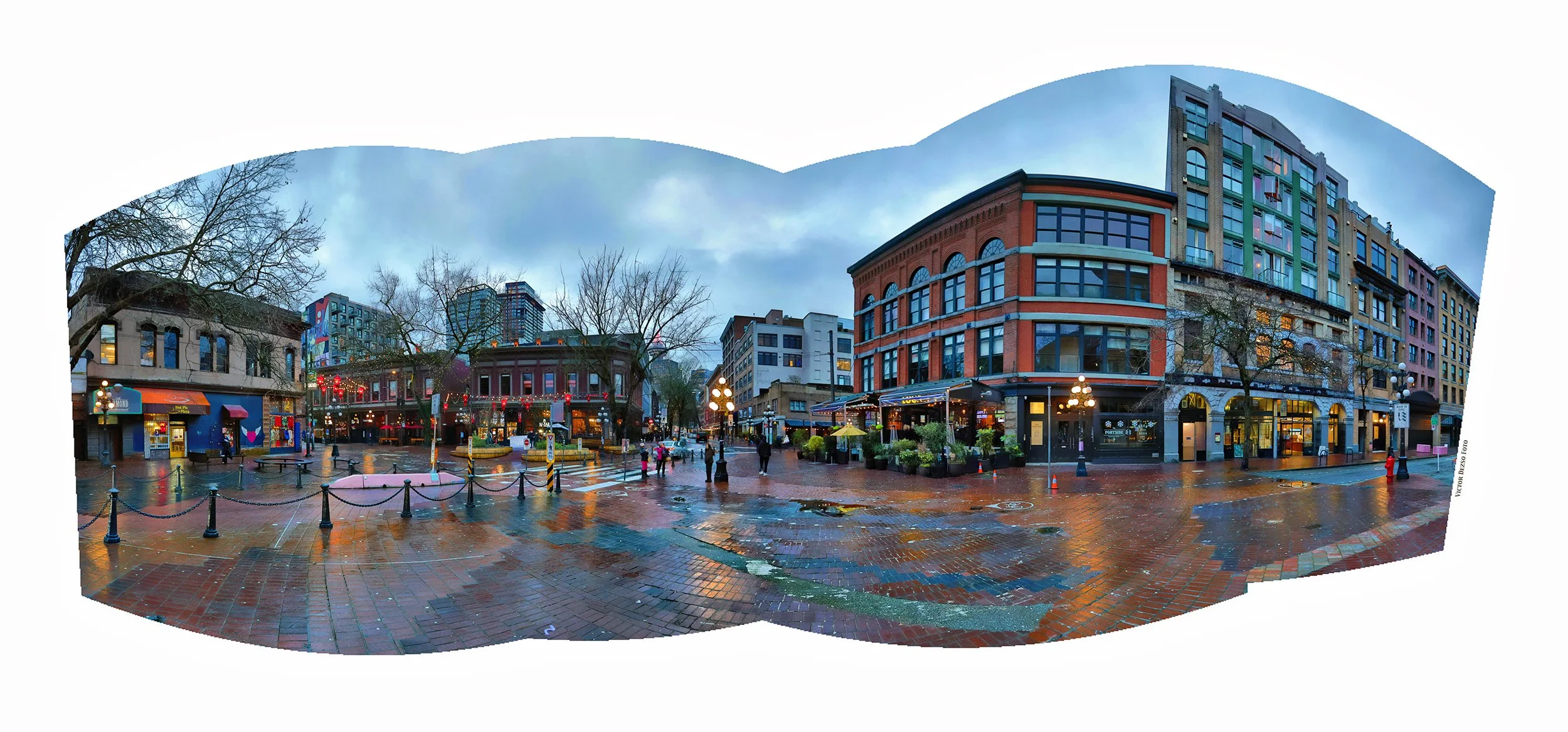 Gastown Maple Tree Square_Jan 3_2026_HDR_Pan_4K6870_peShdngCntrst_FixTooMuch Cntst_4x9.jpg