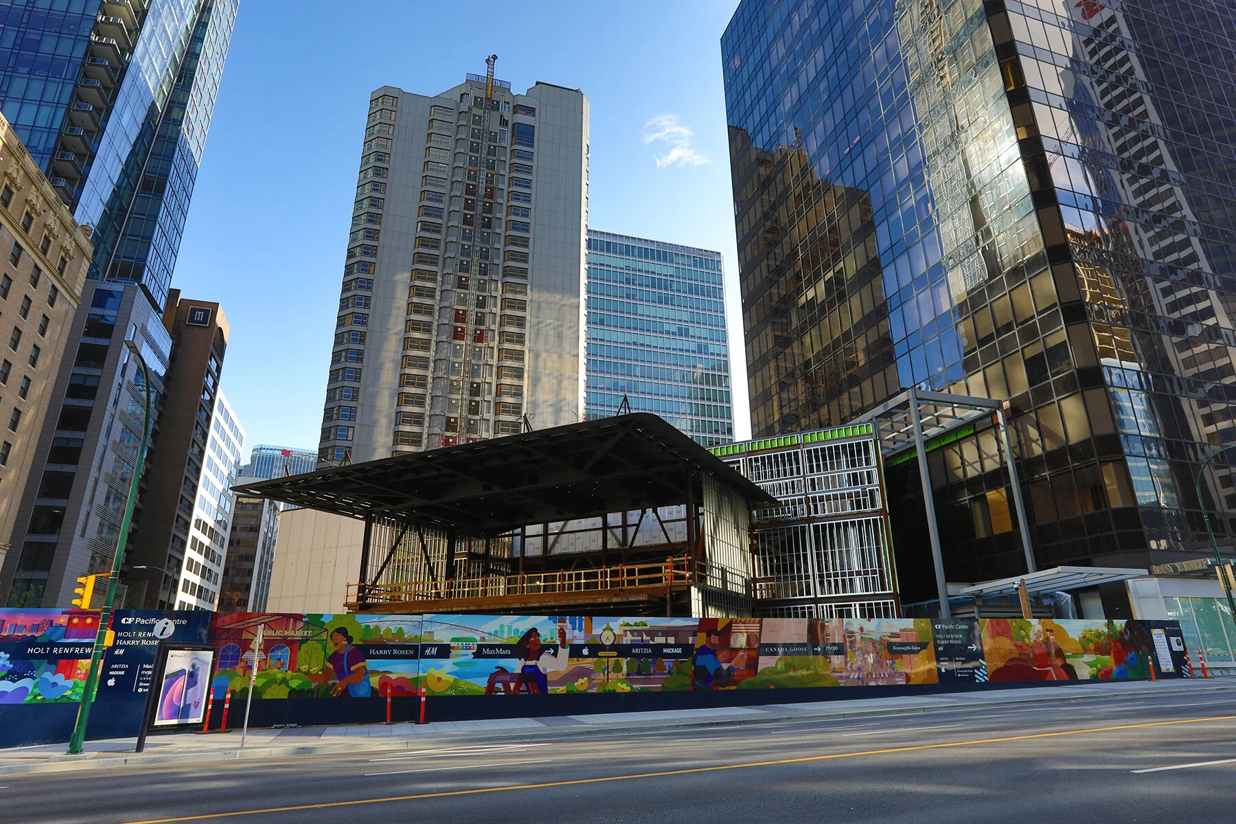 Pacific Centre Const_May 1_2021_HDR_5A1655_4x6.jpg