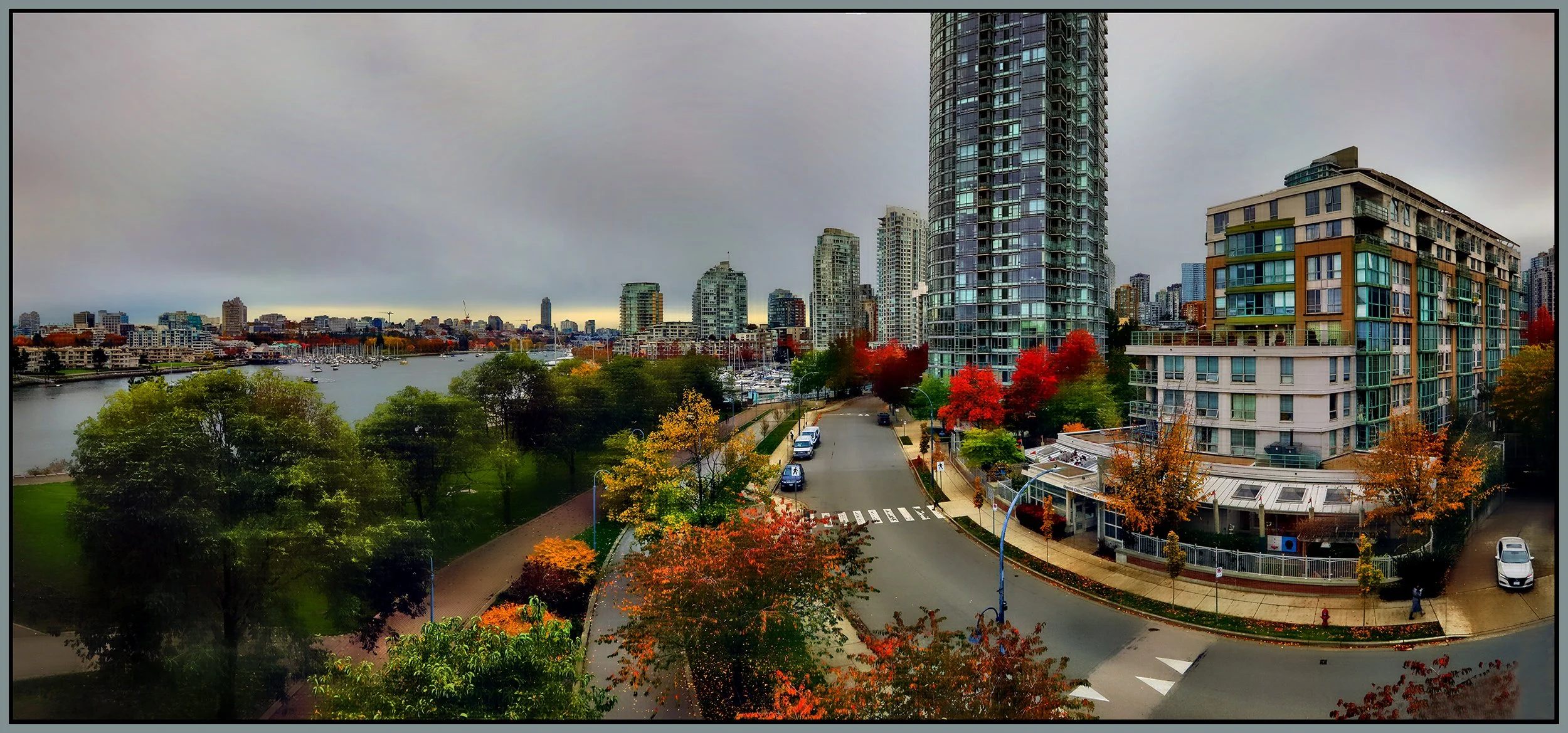 Cambie Bridge LkgNW_Oct 30_2024_HDR_Pan_5E3795_peHdr2013_1_4x9s.jpg
