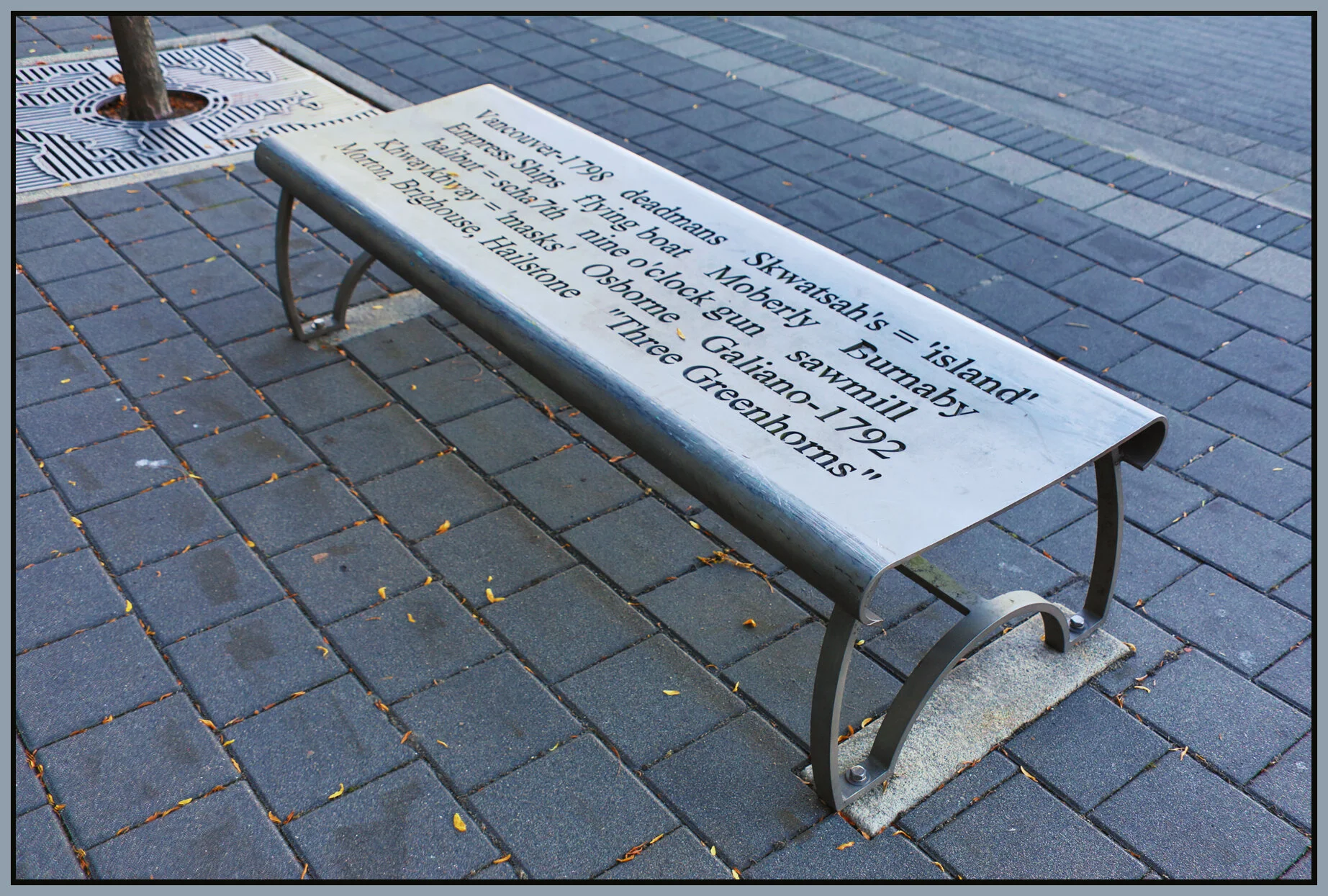 Bench in Coal Harbour_Oct 3_2017_HDR_B8450_4x6s.jpg