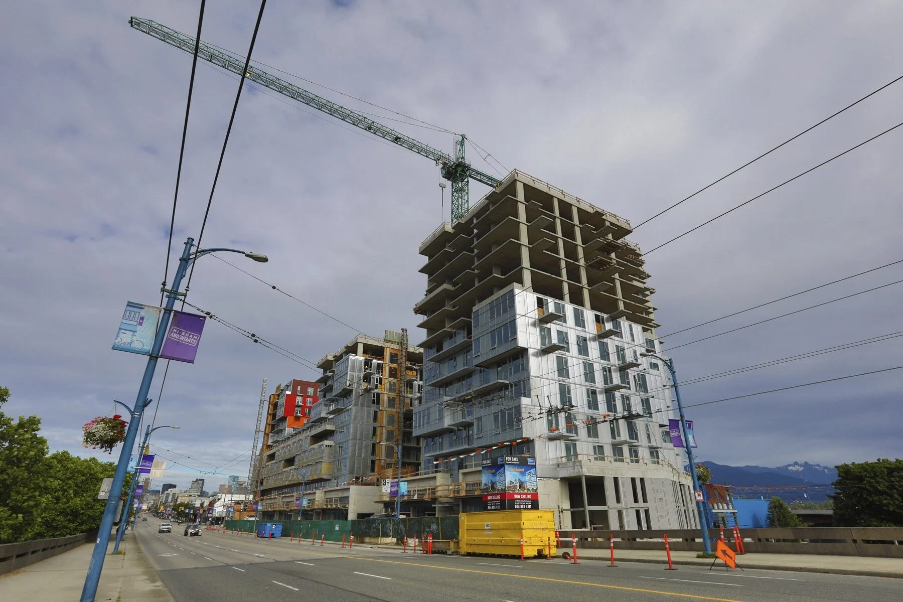 Strathcona Village Const_Jul 9_2017_HDR_A7984_4x6.jpg