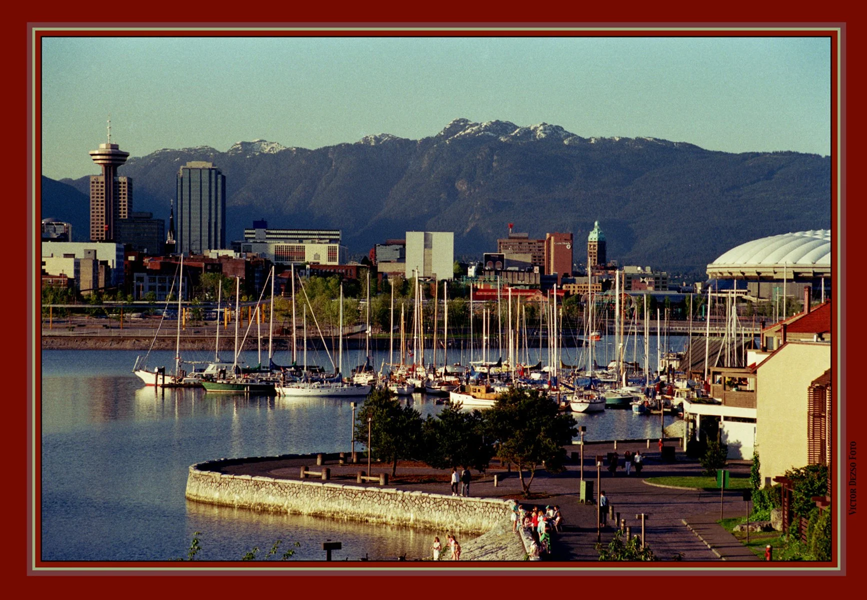 1 View_1970s_2_4x6s.jpg