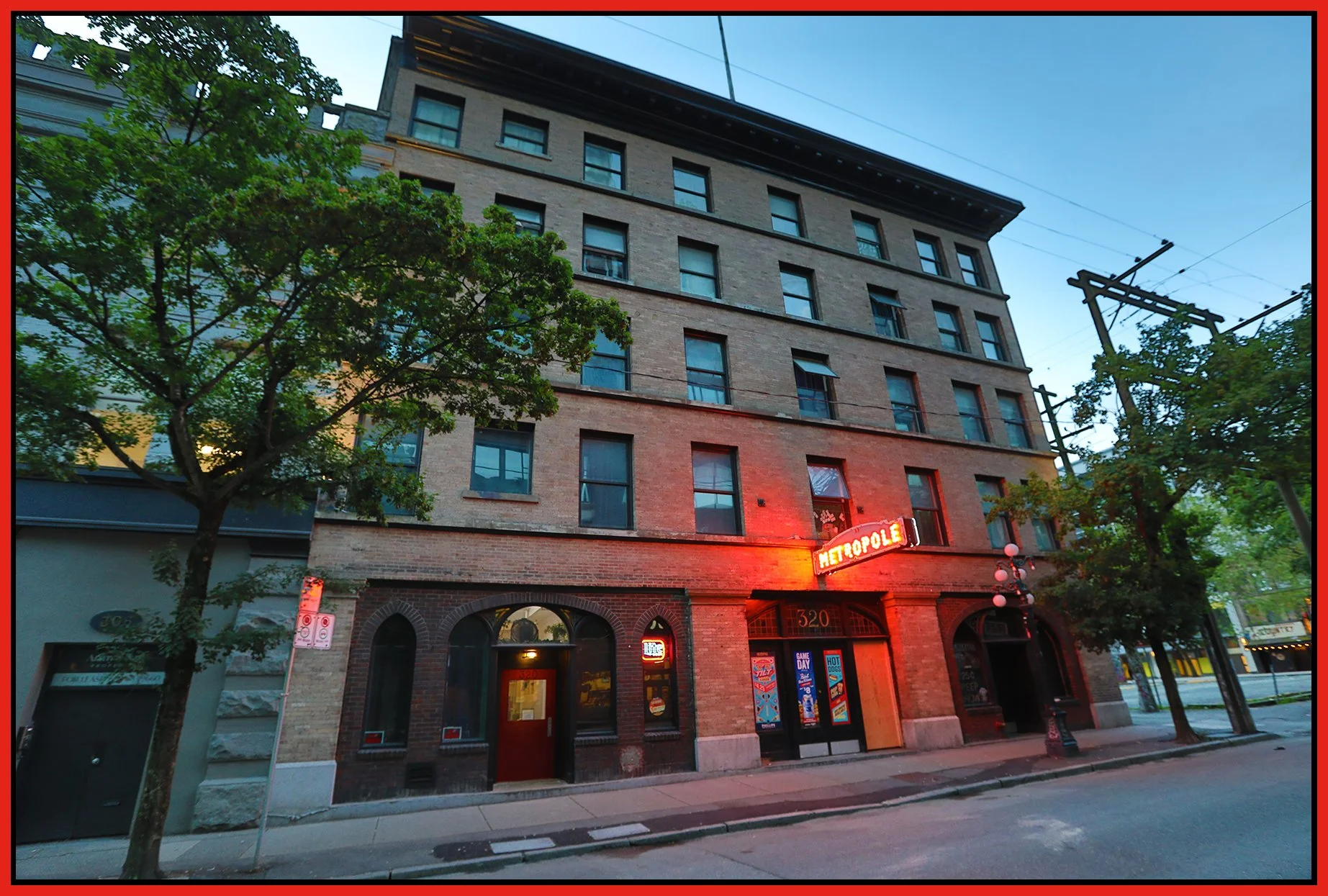 320 Abbott St Metropole_May 30_2024_HDR_4H9727_4x6s.jpg