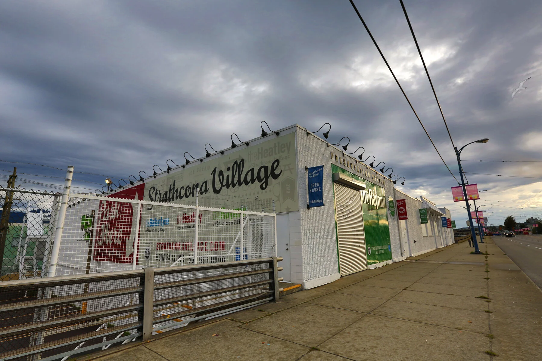 Strathcona Village_Oct 13_2014_HDR_F5666_4x6.jpg