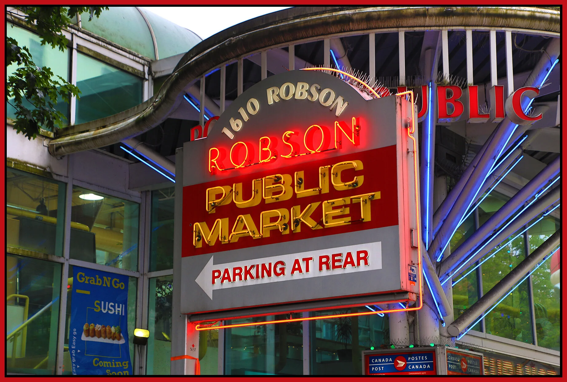 Robson Public Mkt Sign_Aug 8_2021_HDR_4G2429_4x6s.jpg