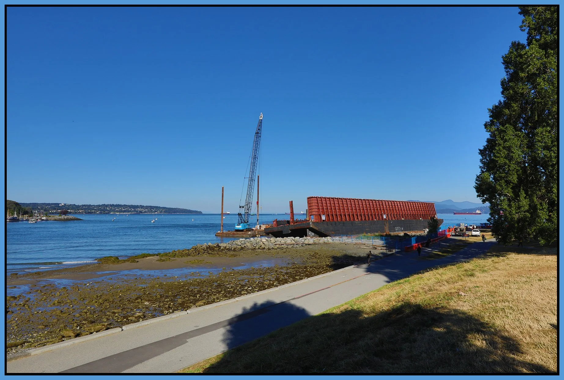 English Bay Barge_Aug 8_2022_HDR_5B5367_4x6s.jpg