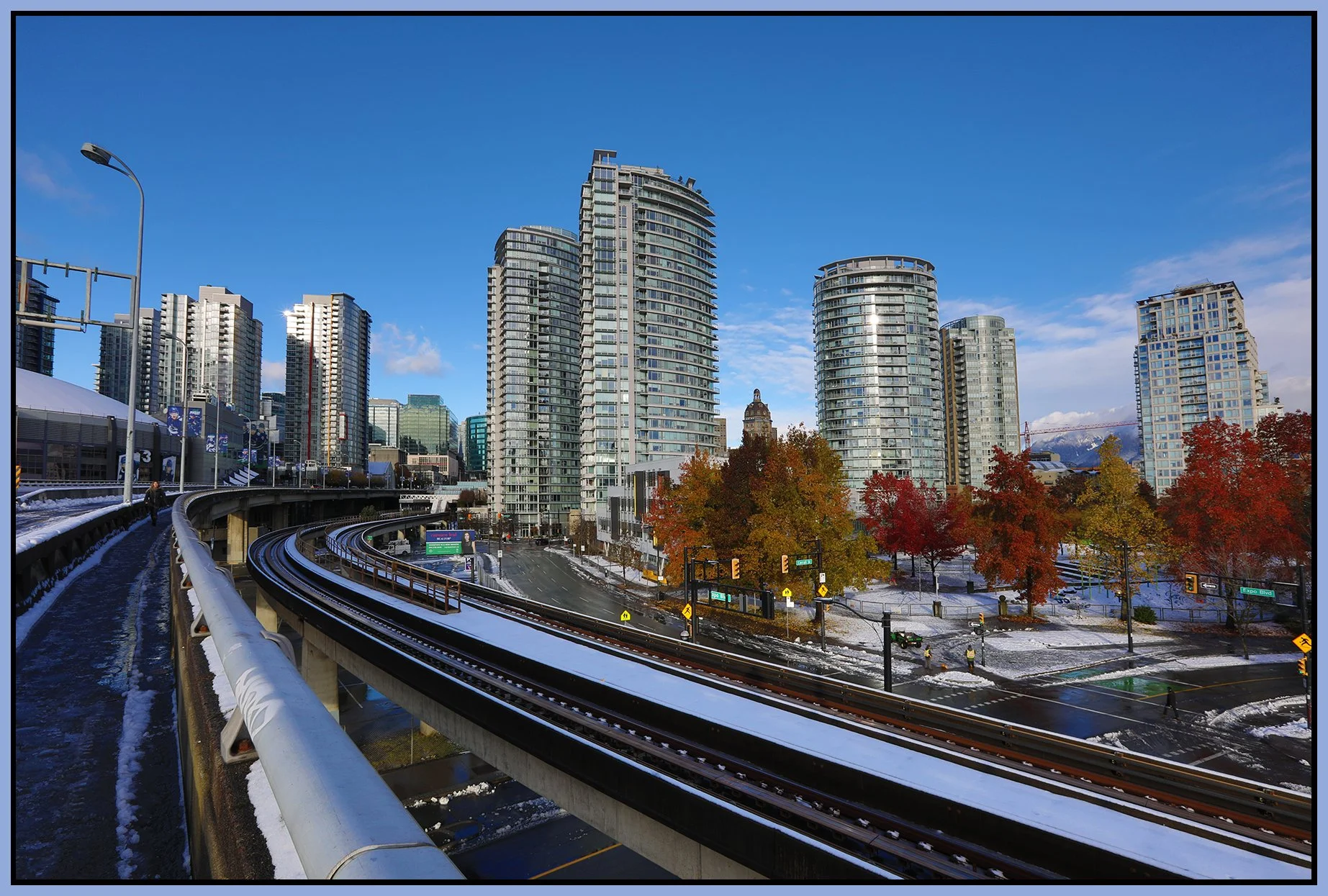 Viaduct Dunsmuir LkgNW_Nov 30_2022_HDR_5C8639_4x6s.jpg