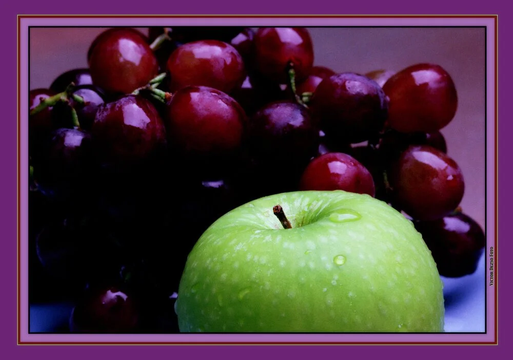 Apple+&+Grapes_3_4x6s.jpg