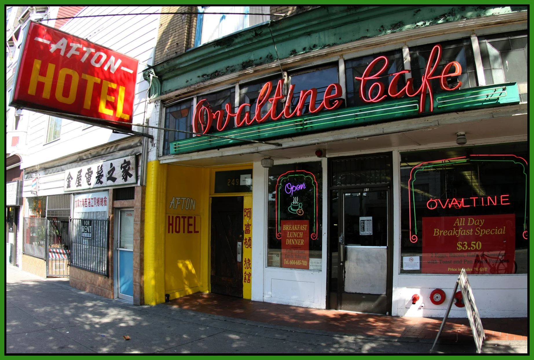 Ovaltine Cafe_Aug 13_2008_9741_4x6s.jpg
