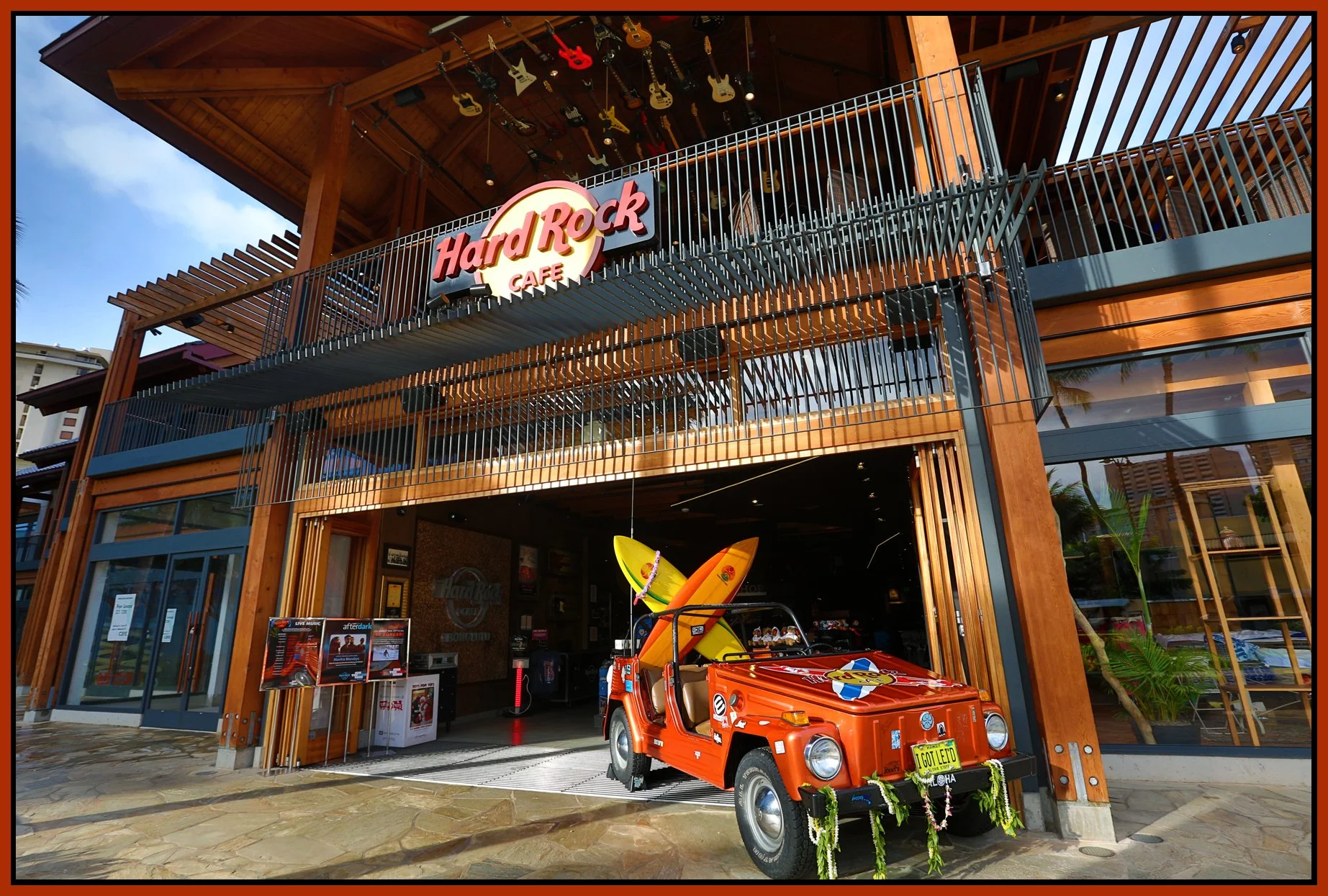 Hawaii Hard Rock Cafe_Nov 25_2012_HDR_C0134_4x6s.jpg