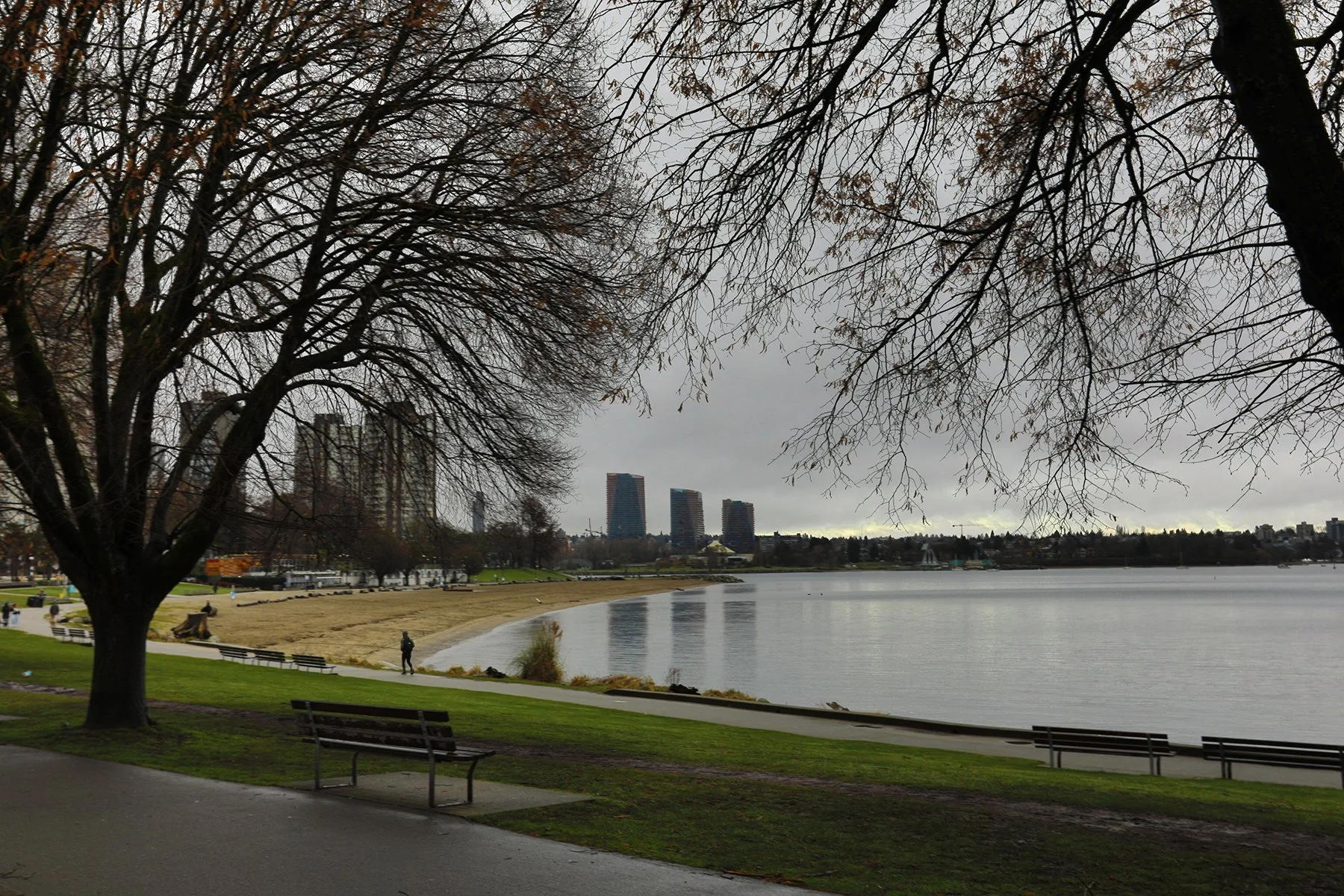 Senakw Const from Beach Ave_Mar 7_2026_HDR_4K9499_4x6.jpg